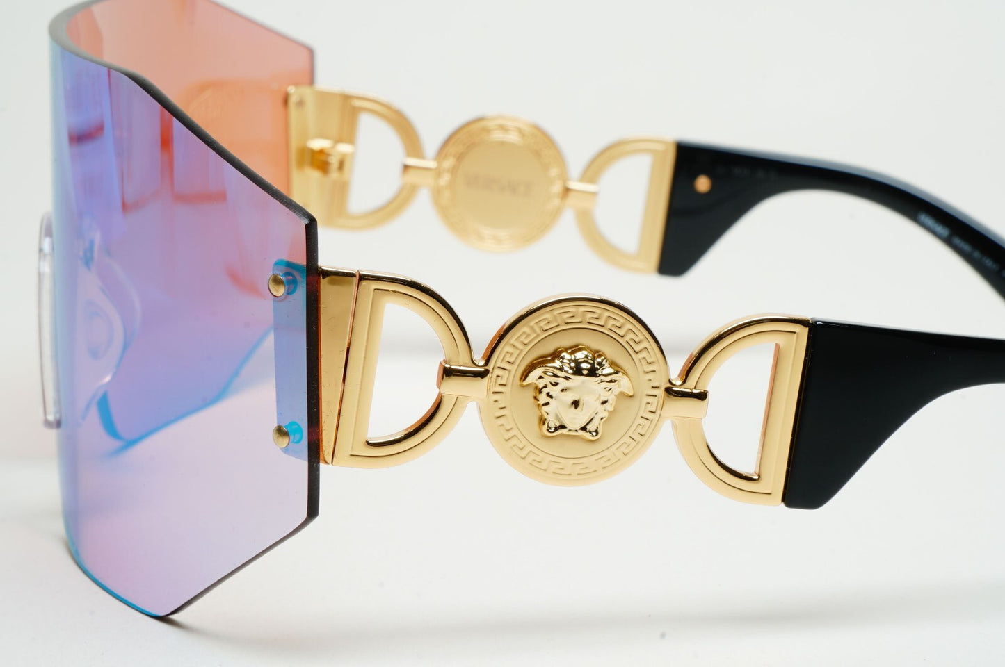 Versace Sunglasses Unisex Gold Medusa Shield Visor Ski Large MOD VE 2258 1002/MA