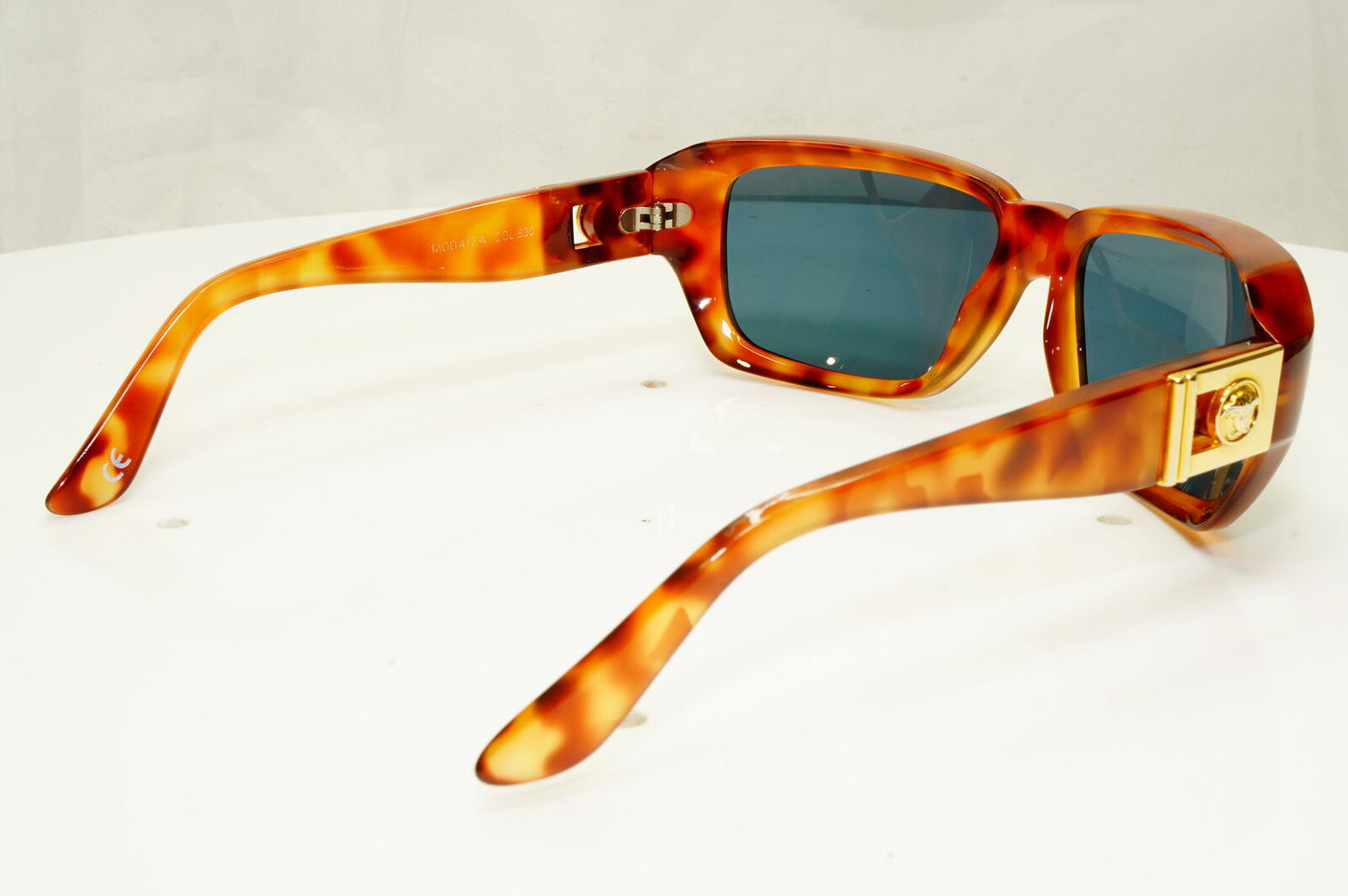 Gianni Versace 1996 Mens Vintage Brown Gold Medusa Sunglasses MOD 412/A COL 830