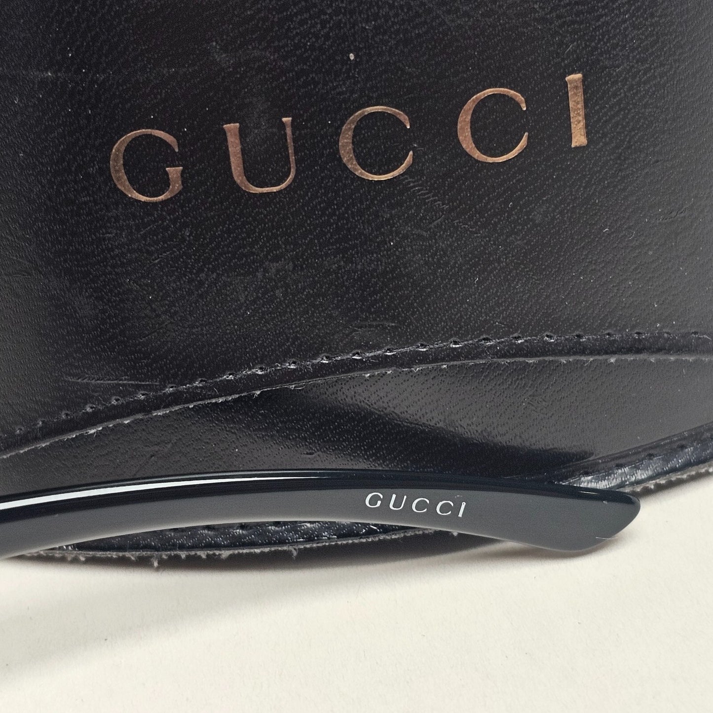 Gucci Sunglasses 2002 Vintage Black Retro Wrap GG 2550/N/S D28 58mm 140325