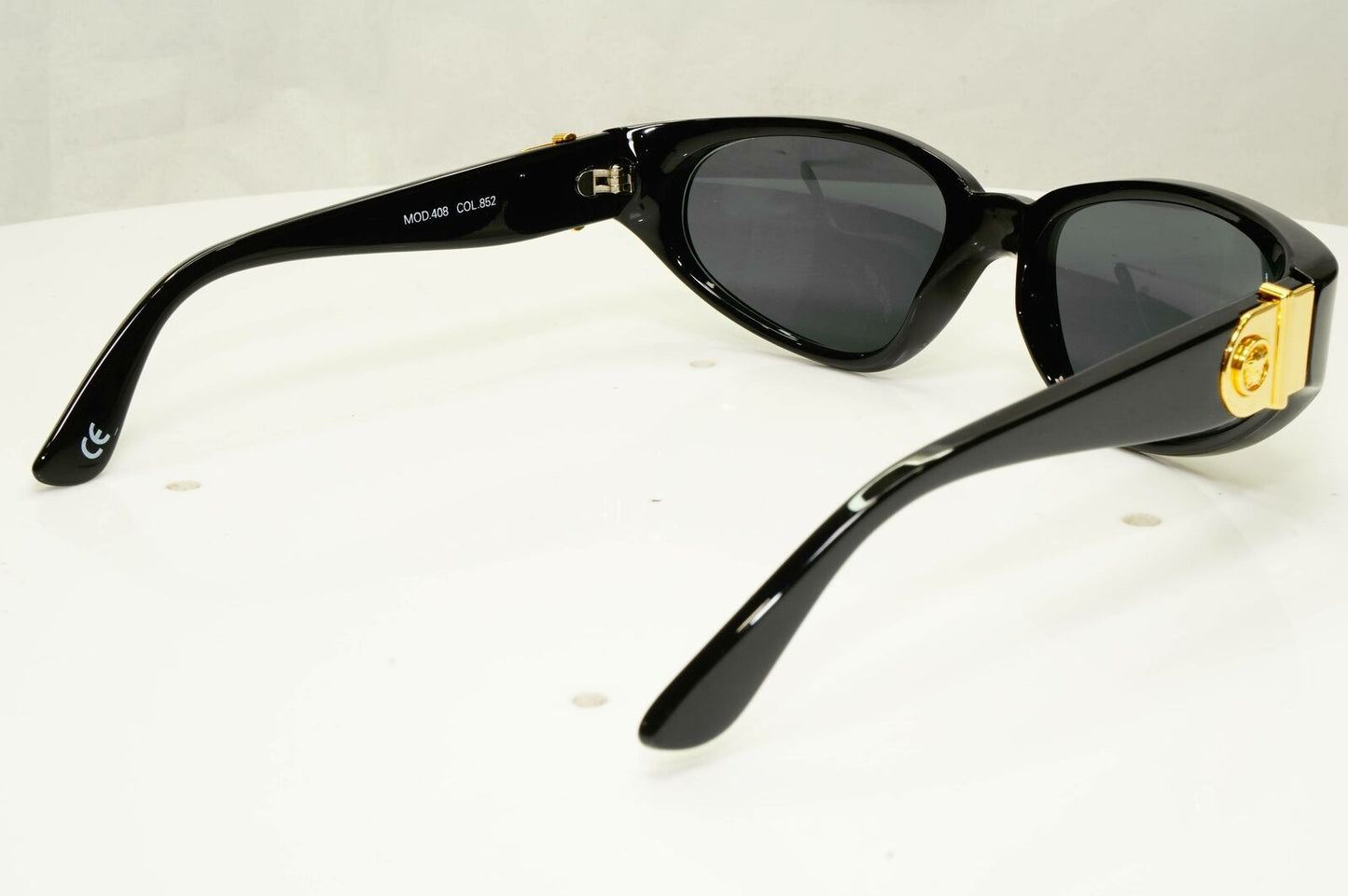 Gianni Versace 1996 Mens Vintage Black Gold Medusa Sunglasses MOD 408 COL 852