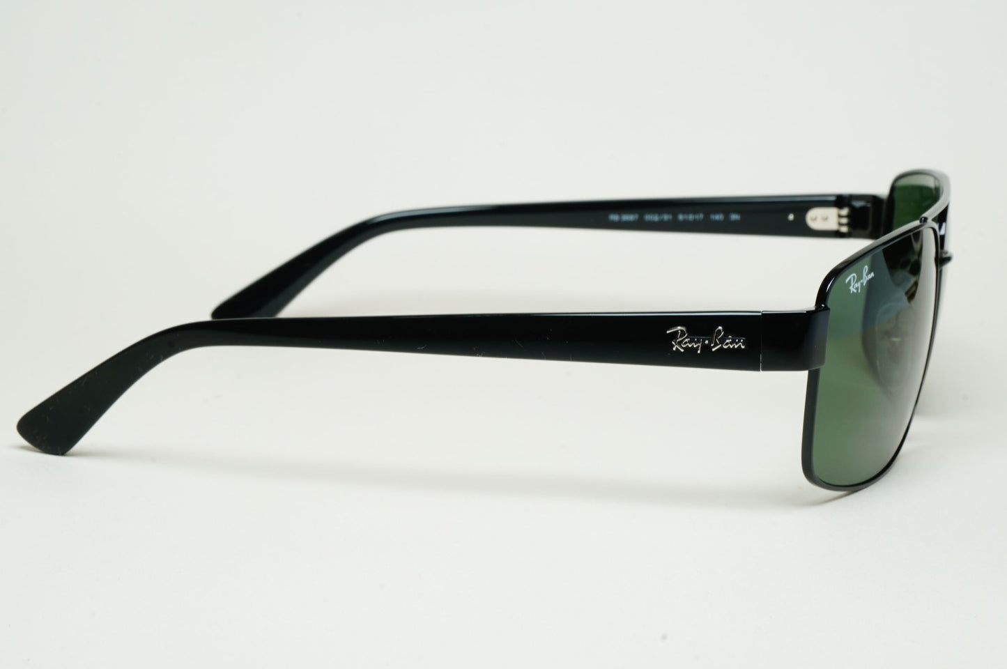 Ray-Ban Sunglasses Black Green Square Pilot Navigator RB 3687 002/31 61mm