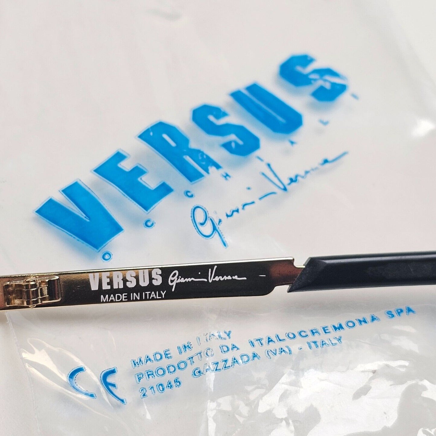 Versus Sunglasses 1996 by Gianni Versace Vintage Gold Hexagon MOD F09 COL 39M