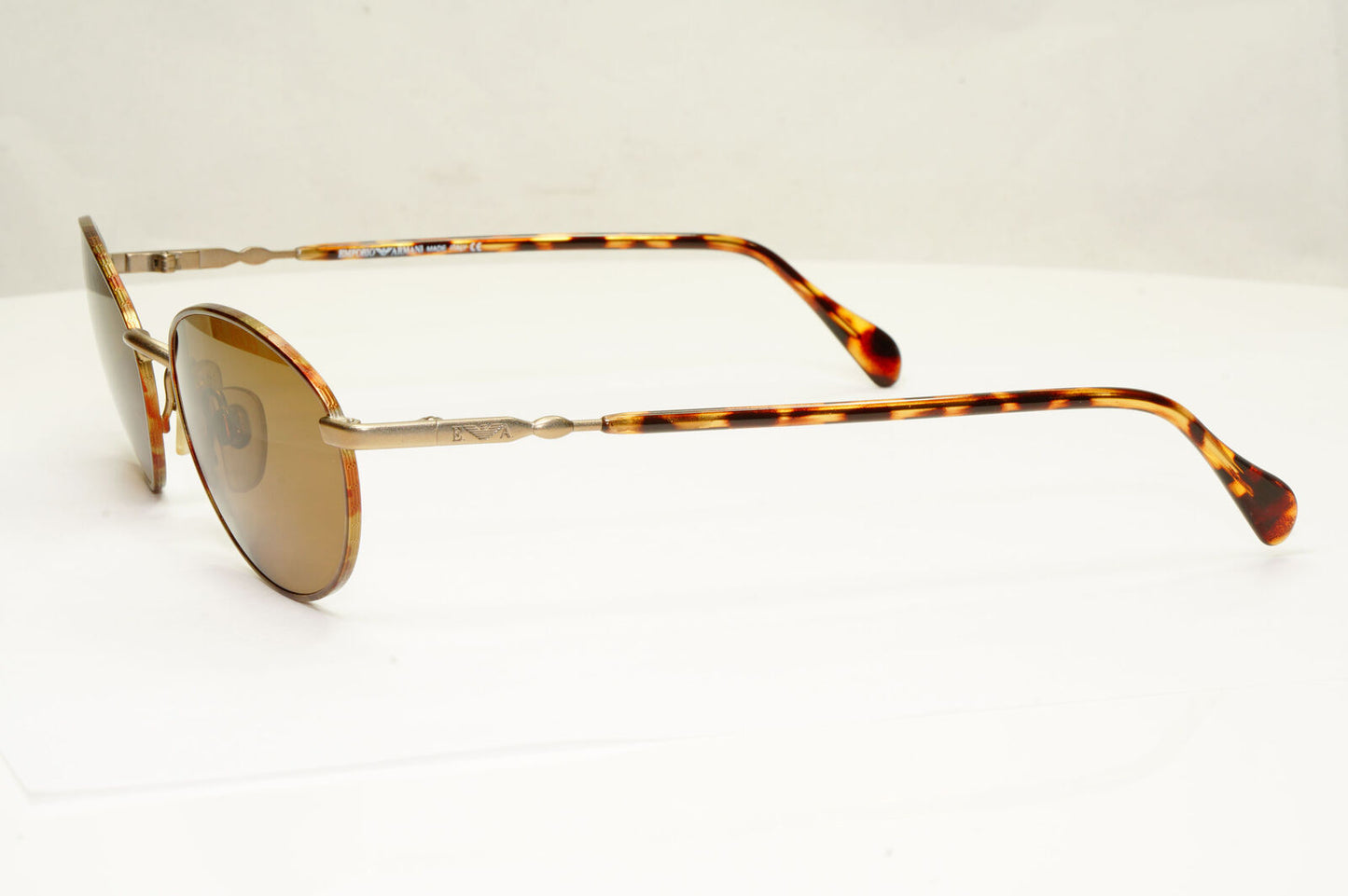 Emporio Armani 1997 Vintage Sunglasses Mens Womens Oval Brown Havana 069-S 1048