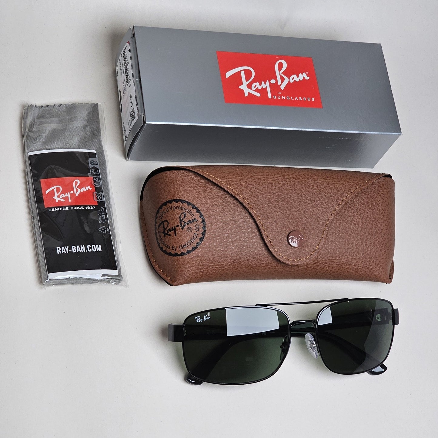 Ray-Ban Sunglasses Black Green Square Pilot Navigator RB 3687 002/31 61mm