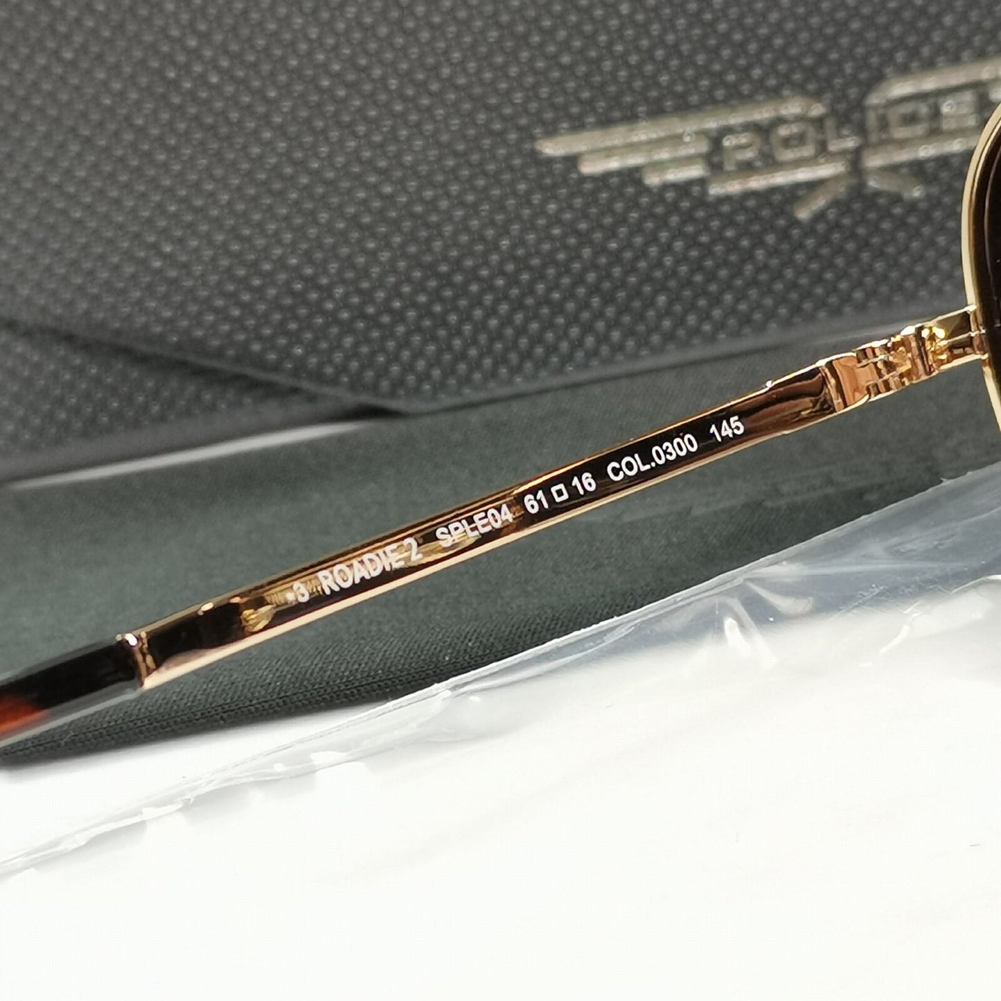 Police Sunglasses Pilot Gold Black Grey Gradient SPL E04 Roadie 2 COL 0300 61mm