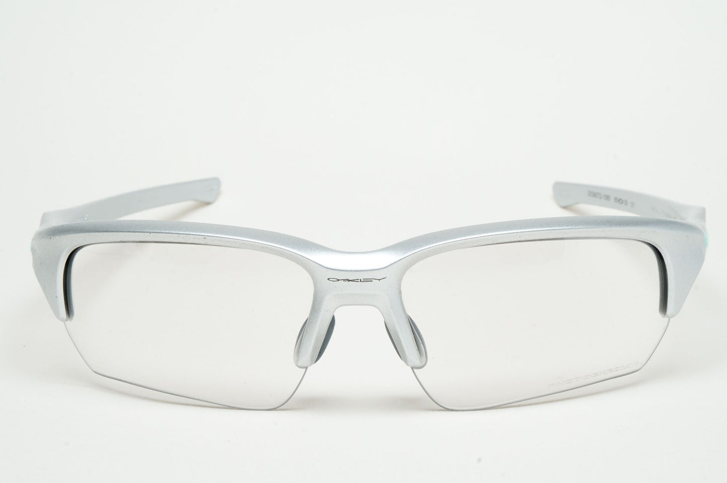 Oakley Sunglasses Photochromic Flak Beta (A) Silver Clear Black OO 9372 10 65mm