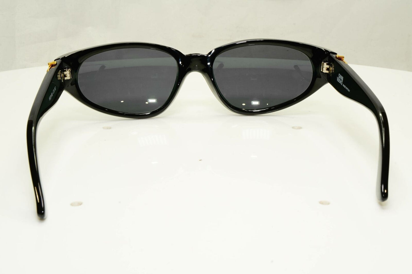 Gianni Versace 1996 Mens Vintage Black Gold Medusa Sunglasses MOD 408 COL 852