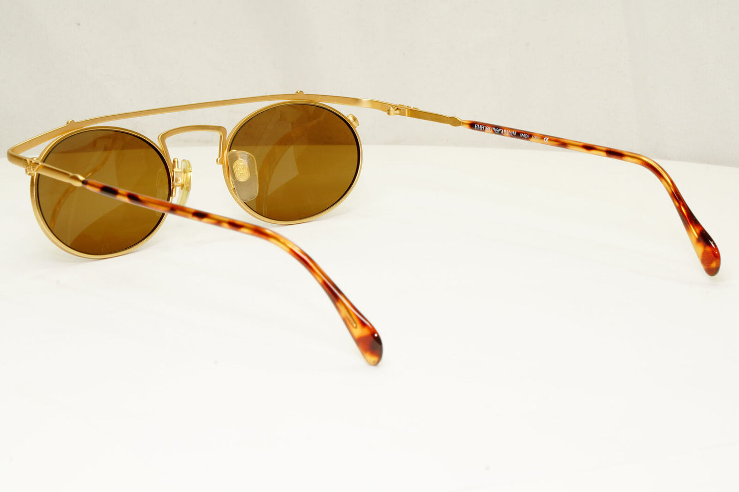Emporio Armani 1997 Vintage Sunglasses Mens Womens Bridge Bar Gold 024-S 833