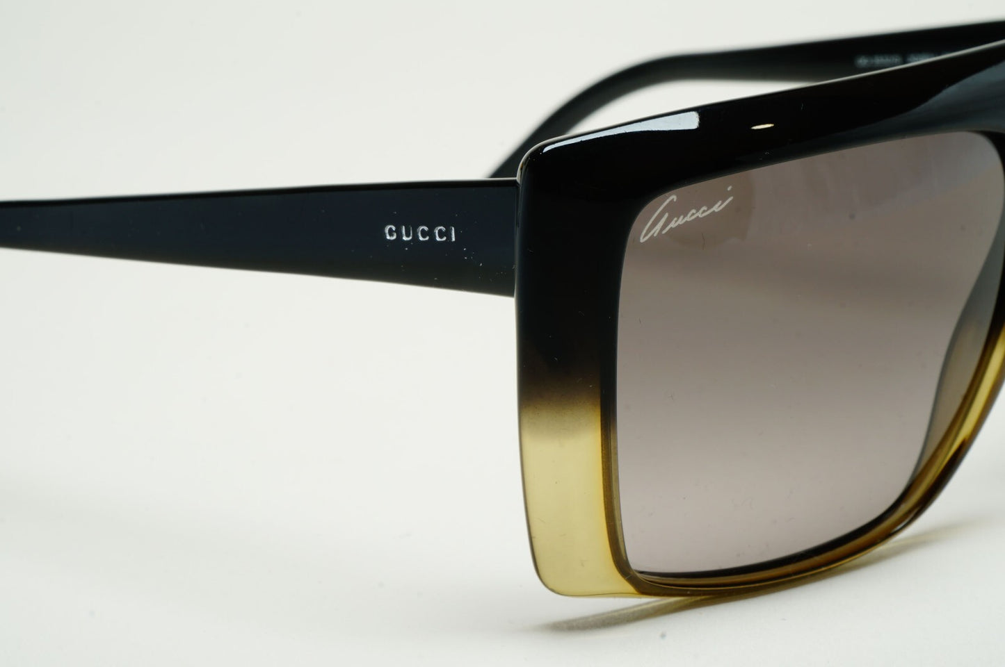 Gucci Sunglasses 2010 Vintage Unisex Square Black Grey GG 3532/S 3G0EU 59mm