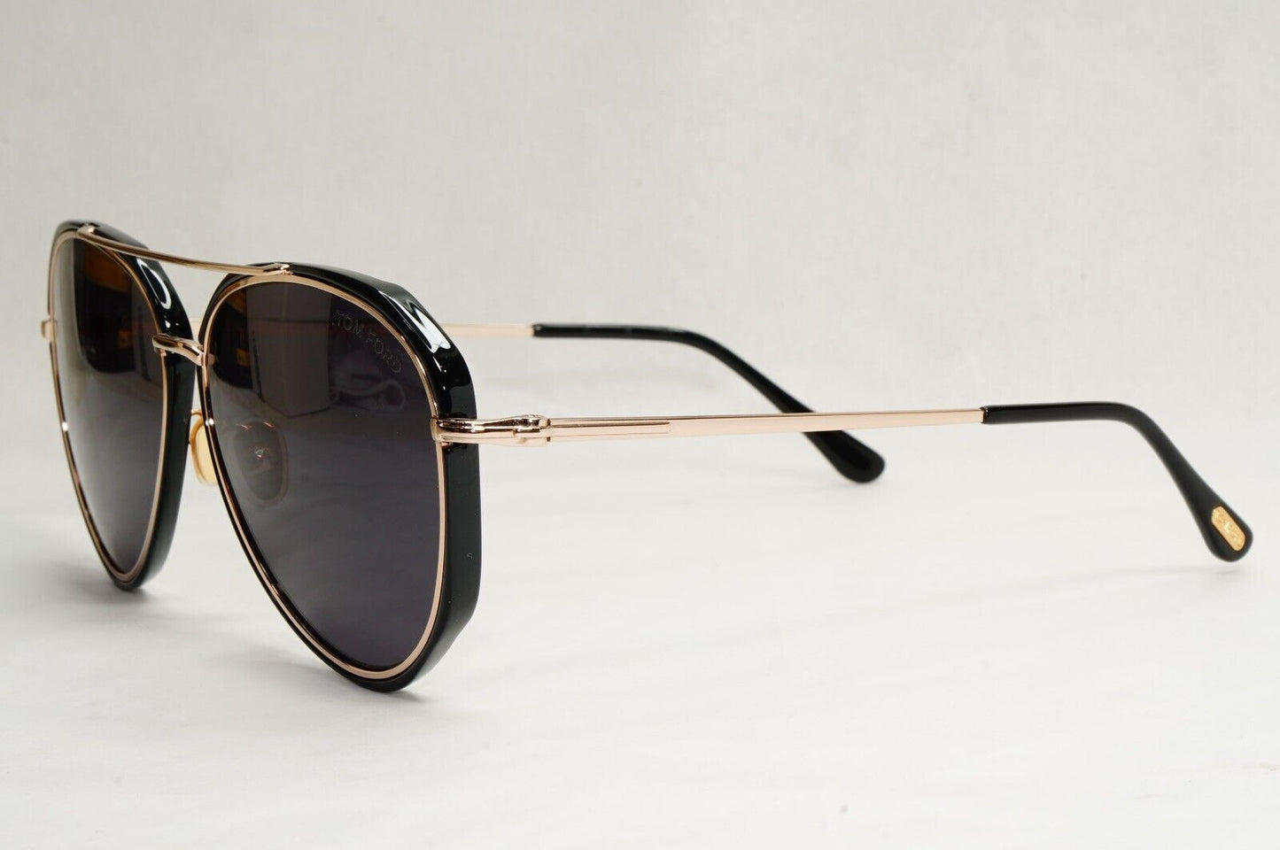 Tom Ford Sunglasses Vittorio Black Gold Pilot Large FT0749 TF 749 01A 60mm