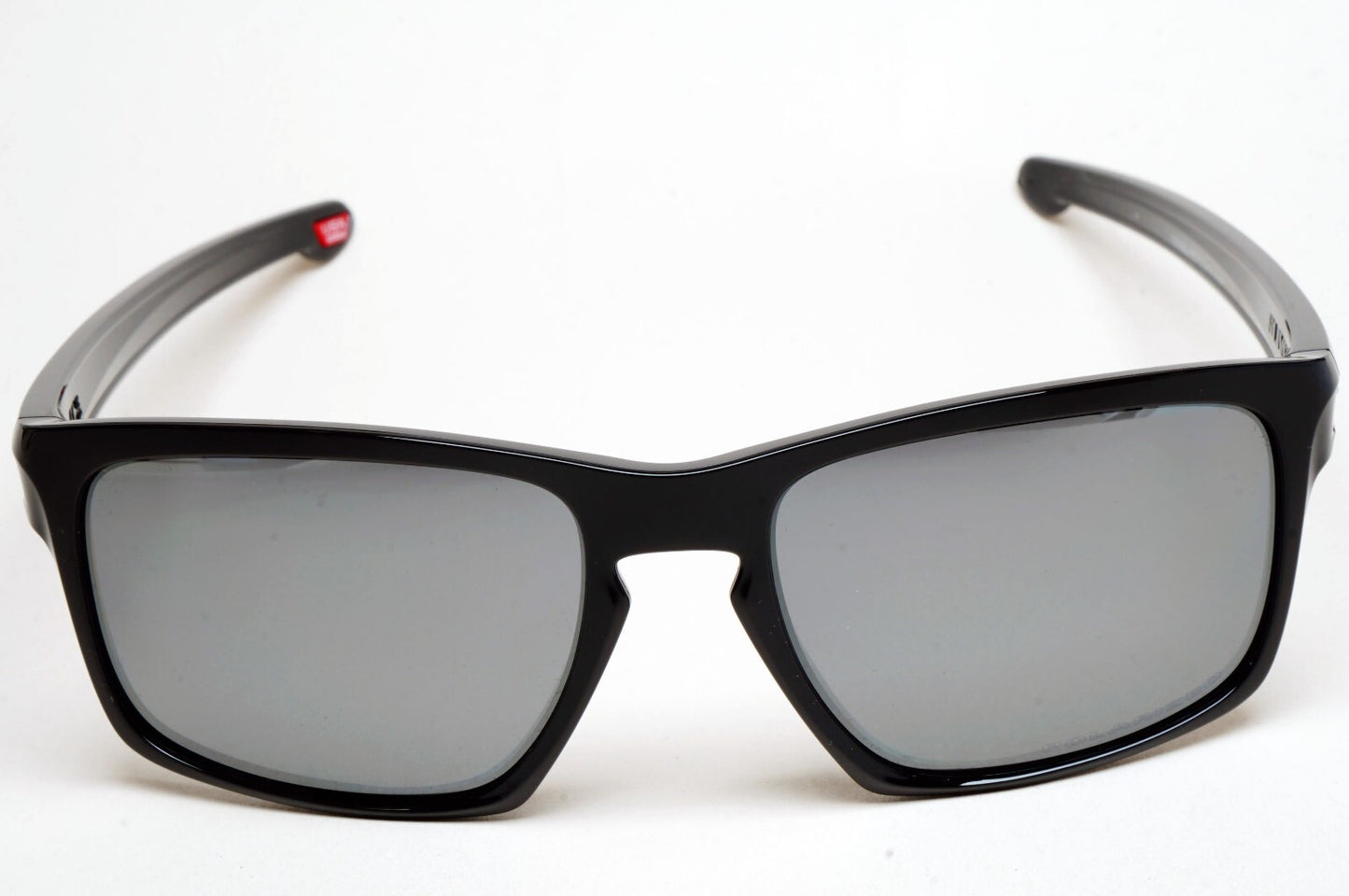 Oakley Sunglasses Polarized Sliver Black Polished Iridium Glossy OO 9262 09