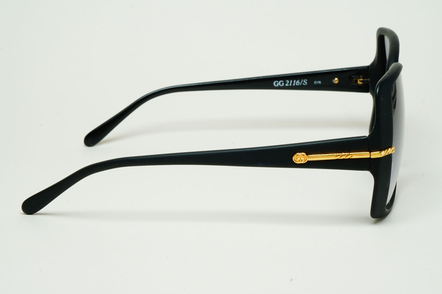 Gucci Sunglasses 1993 Vintage Black Gold Grey Square Safilo GG 2116/S 61N 200225