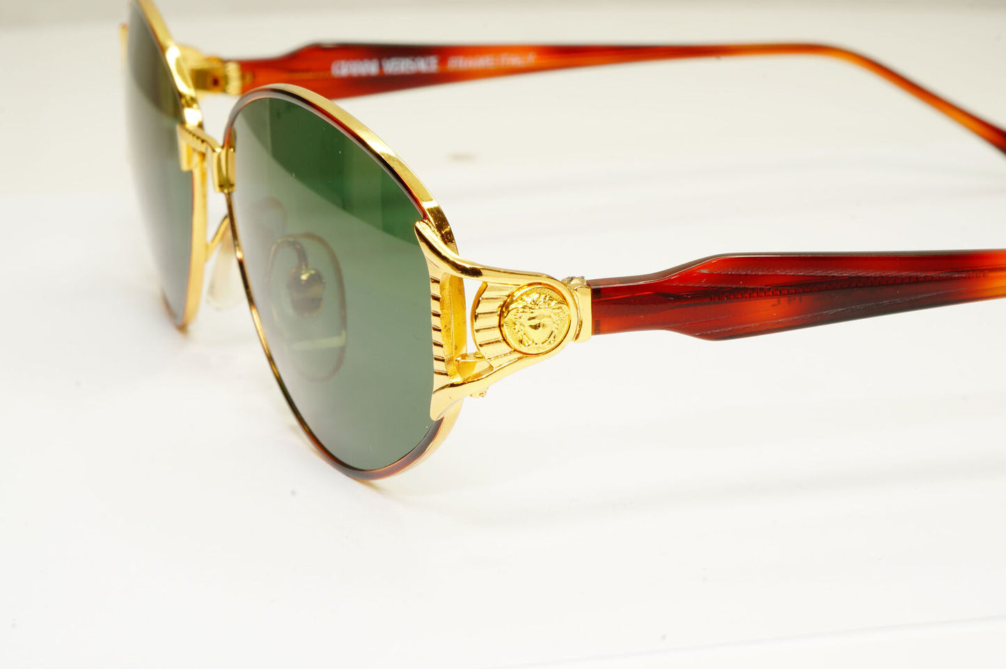 Gianni Versace 1995 Vintage Gold Medusa Unisex Green Sunglasses MOD G46 COL 14L