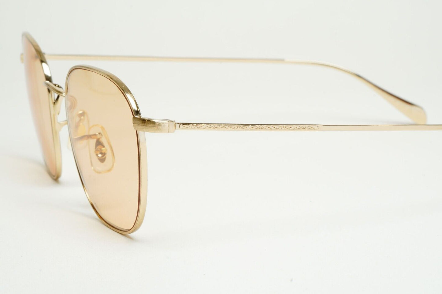 Oliver Peoples Sunglasses Clyne Gold Amber Yellow Dusk Beach OV 1305 5245 49mm
