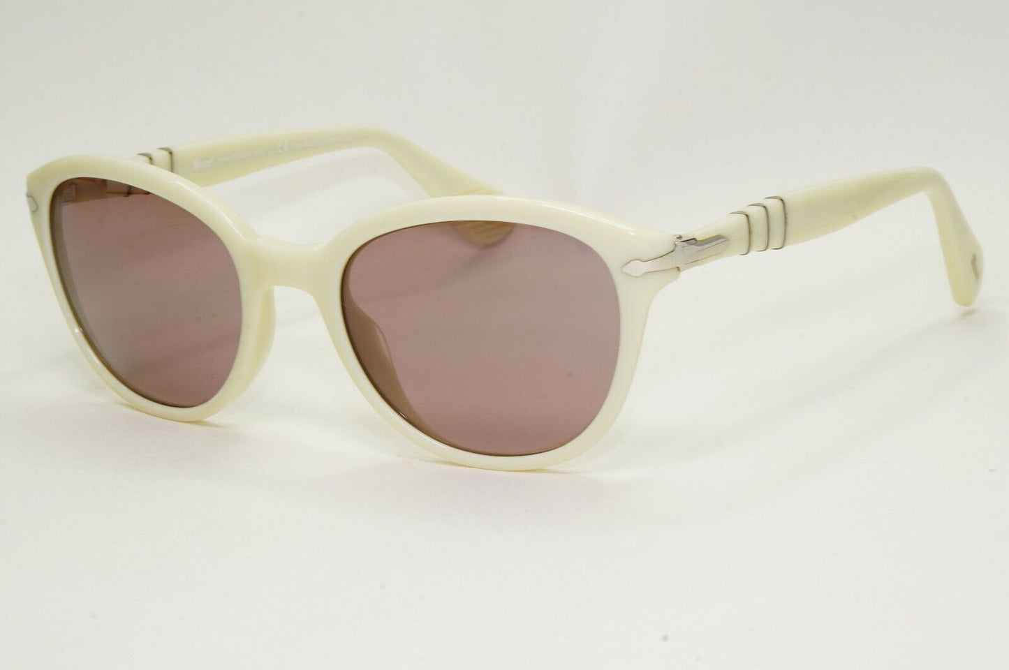 Persol Sunglasses 2012 Capri White Photochromatic Ivory 3025-S 963/4P 50mm