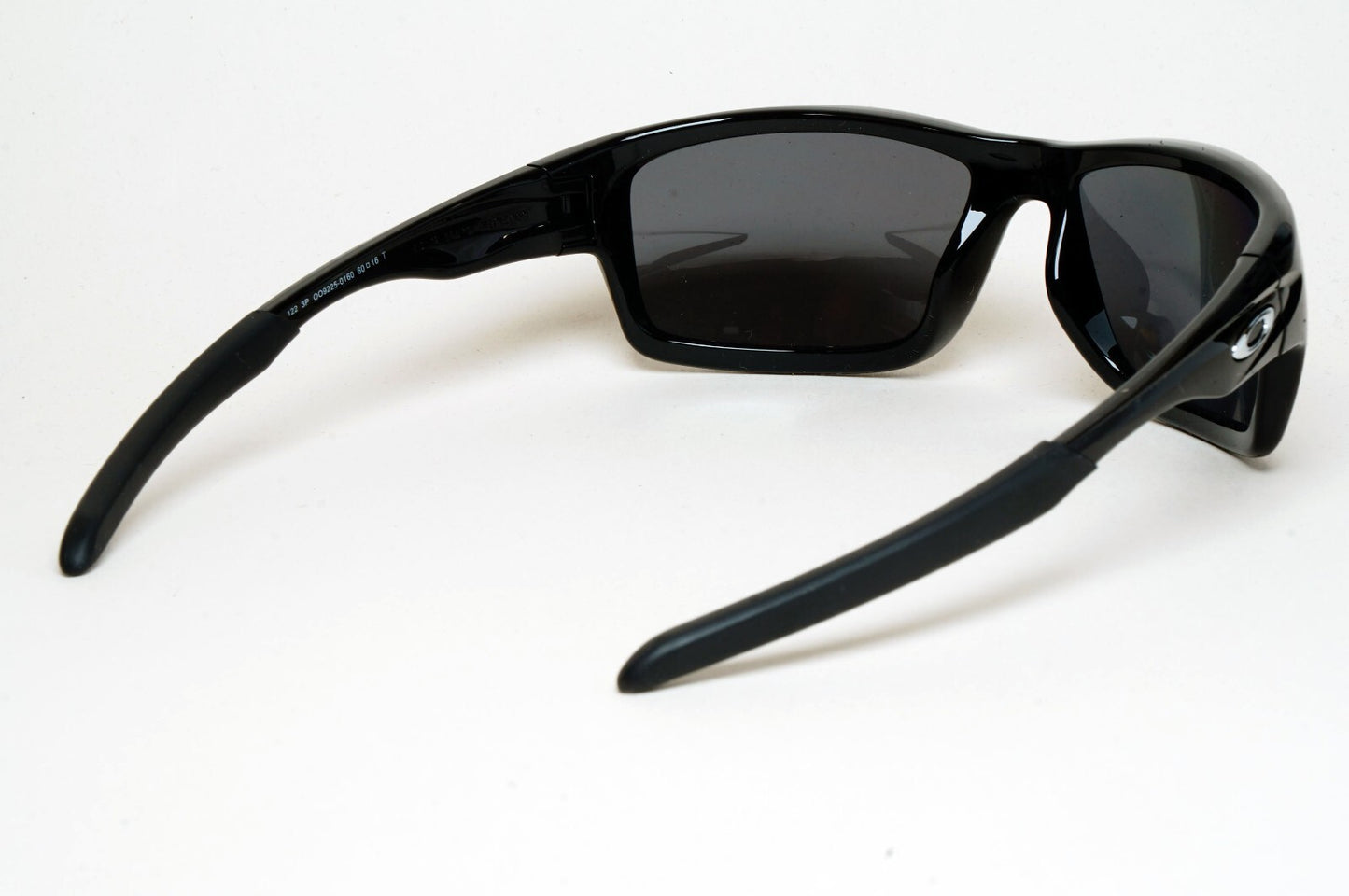 Oakley Sunglasses Polarized Canteen Black Polished Iridium Glossy OO 9225 01