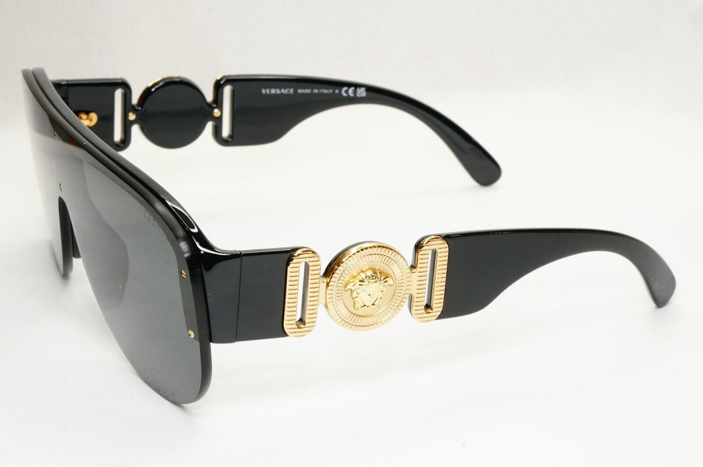 Versace Sunglasses Black Gold Shield Pilot Medusa Biggie MOD VE 4391 GB1/87