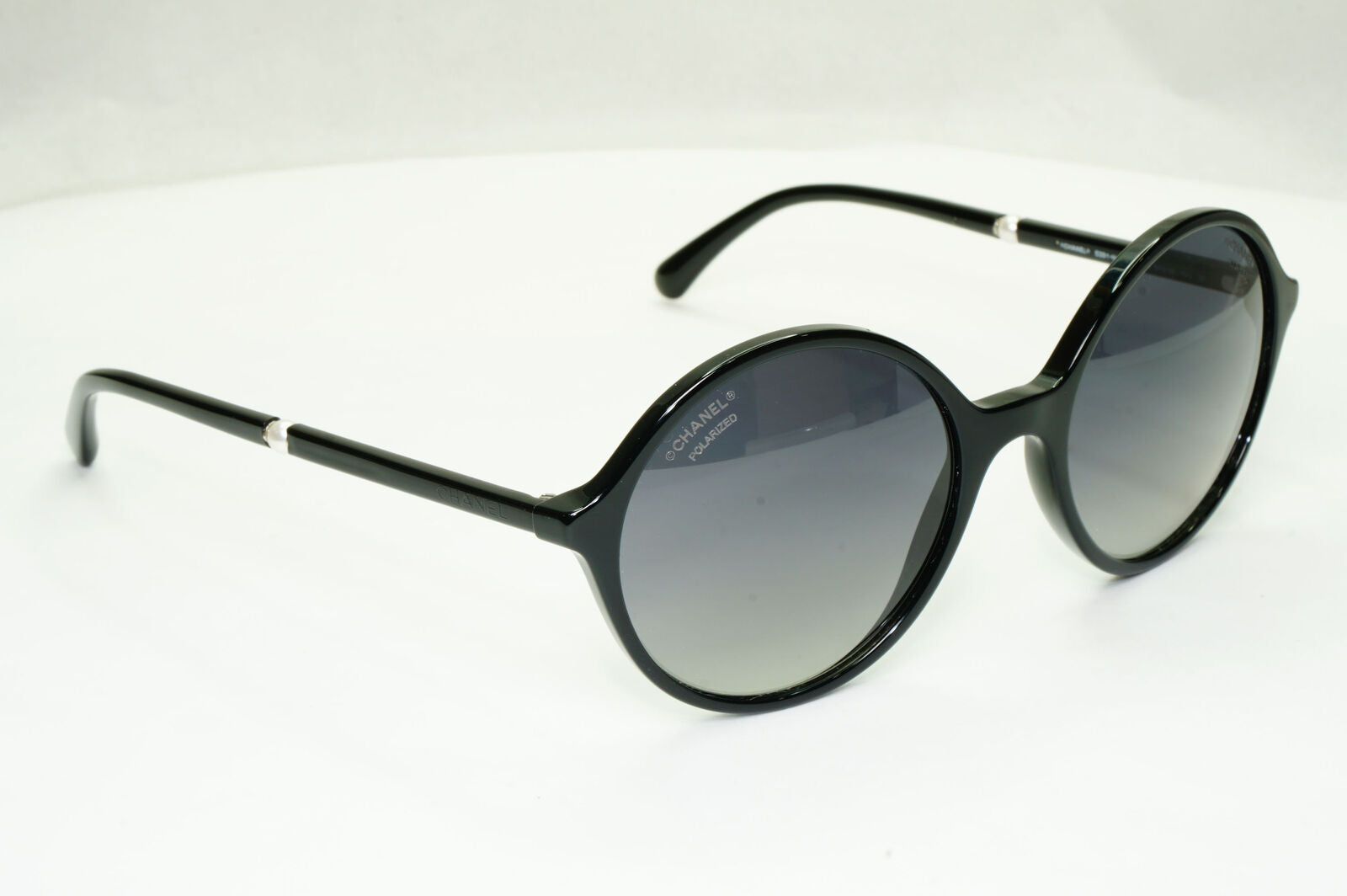 Chanel Pearl Polarized Sunglasses Black Round Gradient 5391-H c.501/S8 130523