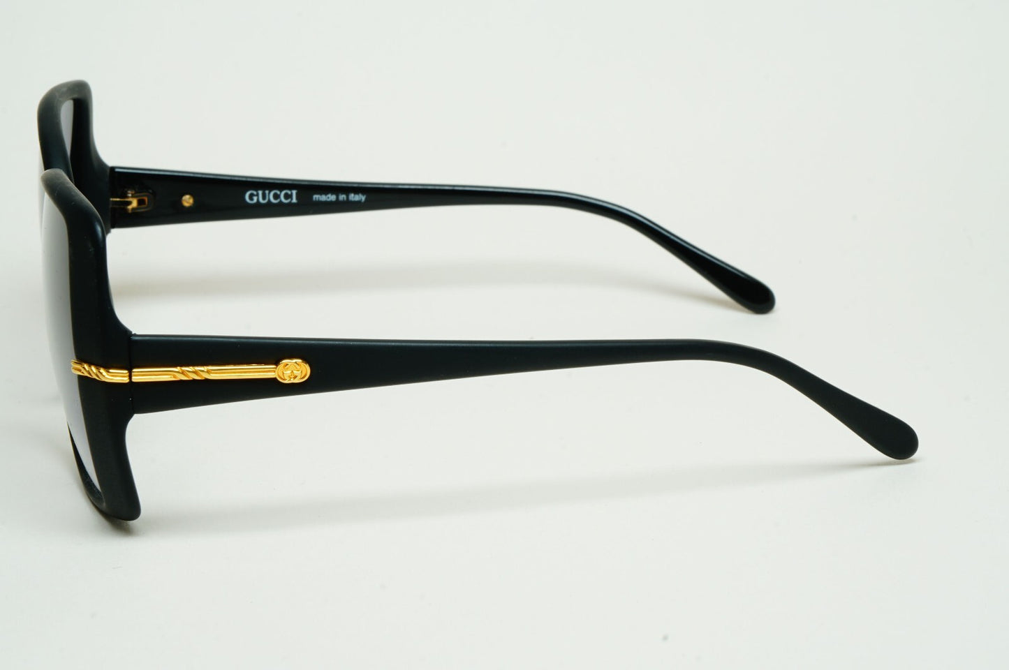 Gucci Sunglasses 1993 Vintage Black Gold Grey Square Safilo GG 2116/S 61N 200225