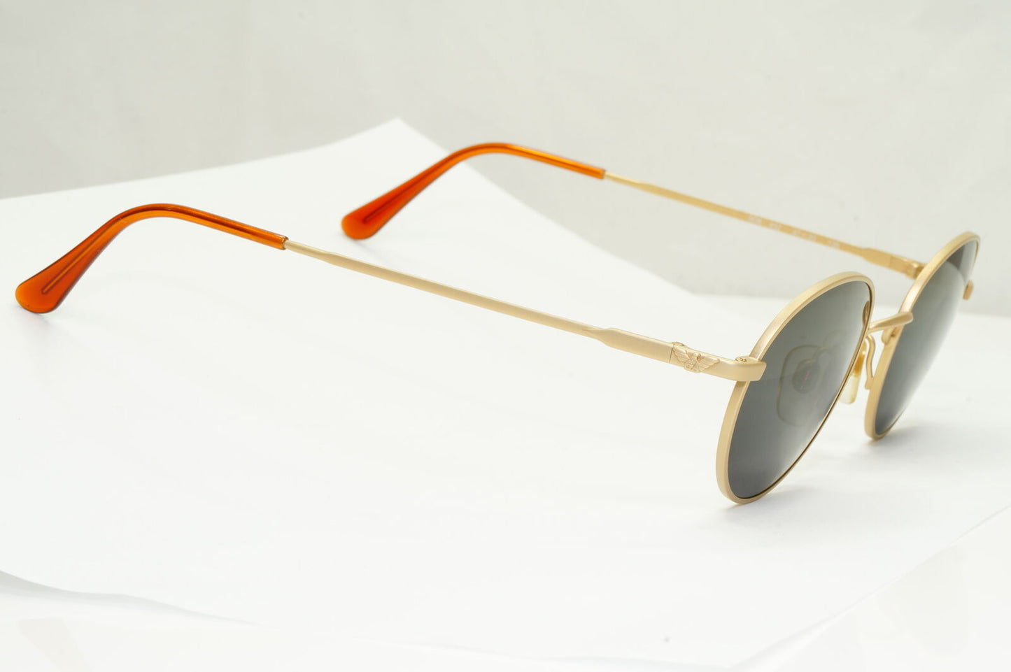 Emporio Armani Sunglasses 1997 Vintage Round Gold Black Metal Eagle 008-S 852