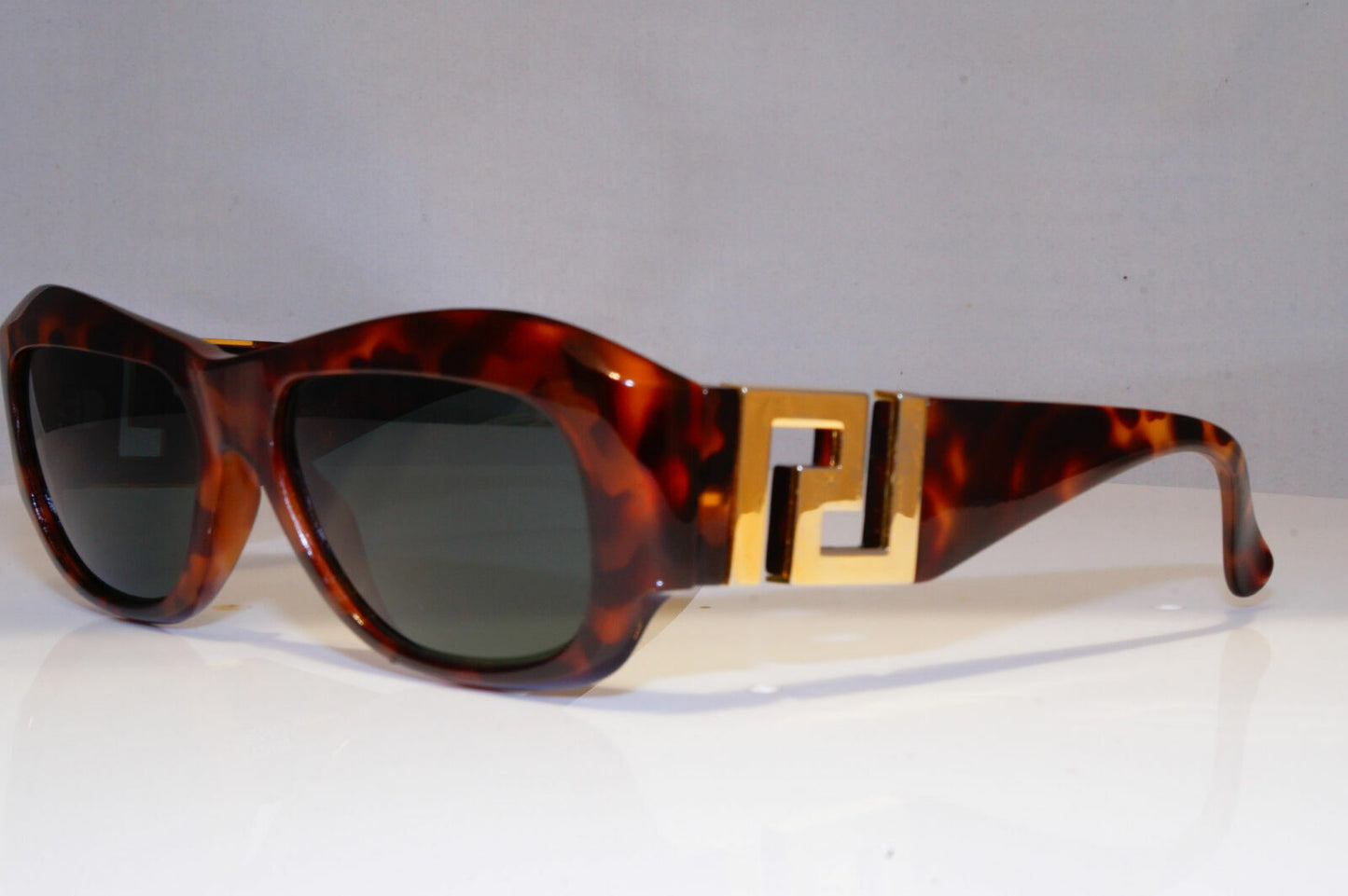 Authentic GIANNI VERSACE Vintage 1996 Sunglasses GOLD MOD T75 COL 869 22220