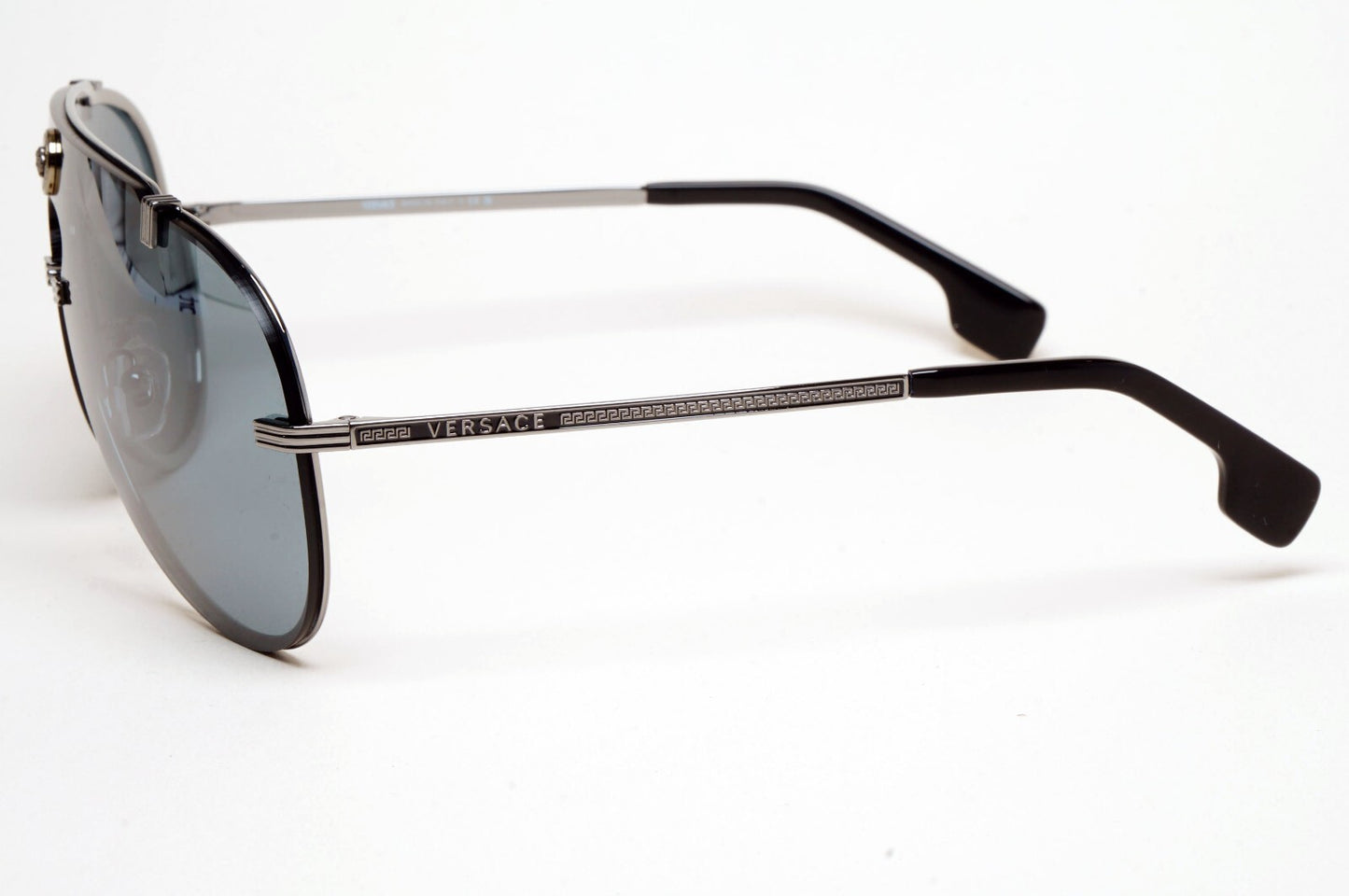 Versace Sunglasses Pilot Shield Gunmetal Grey Mirror MOD VE 2243 1001/6G