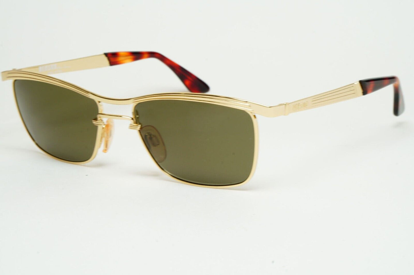 Versus Sunglasses 1996 by Gianni Versace Vintage Gold Brown MOD F02 COL 030