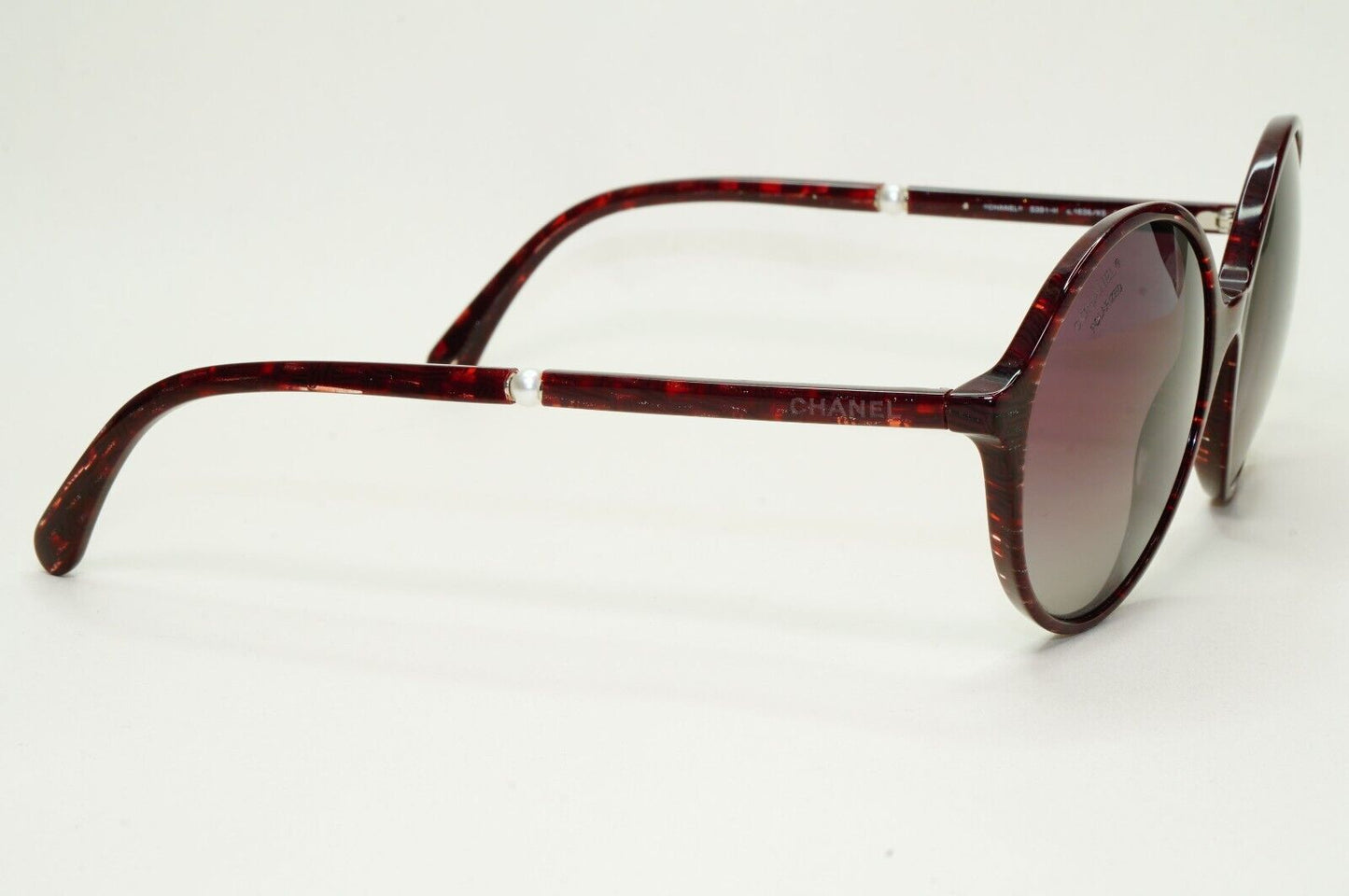 Chanel Sunglasses Pearl Polarized Dark Red Burgundy Round 5391-H c.1638/K5