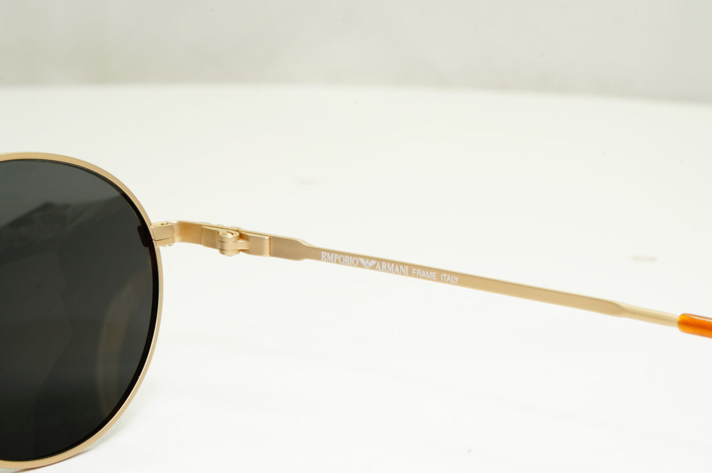 Emporio Armani Sunglasses 1997 Vintage Round Gold Black Metal Eagle 008-S 852