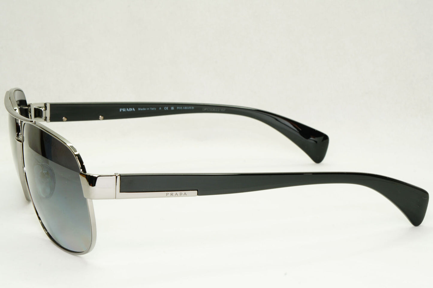 Prada Sunglasses Polarized Black Grey Gradient Gunmetal PR52PS SPR 52P 5AV-5W1