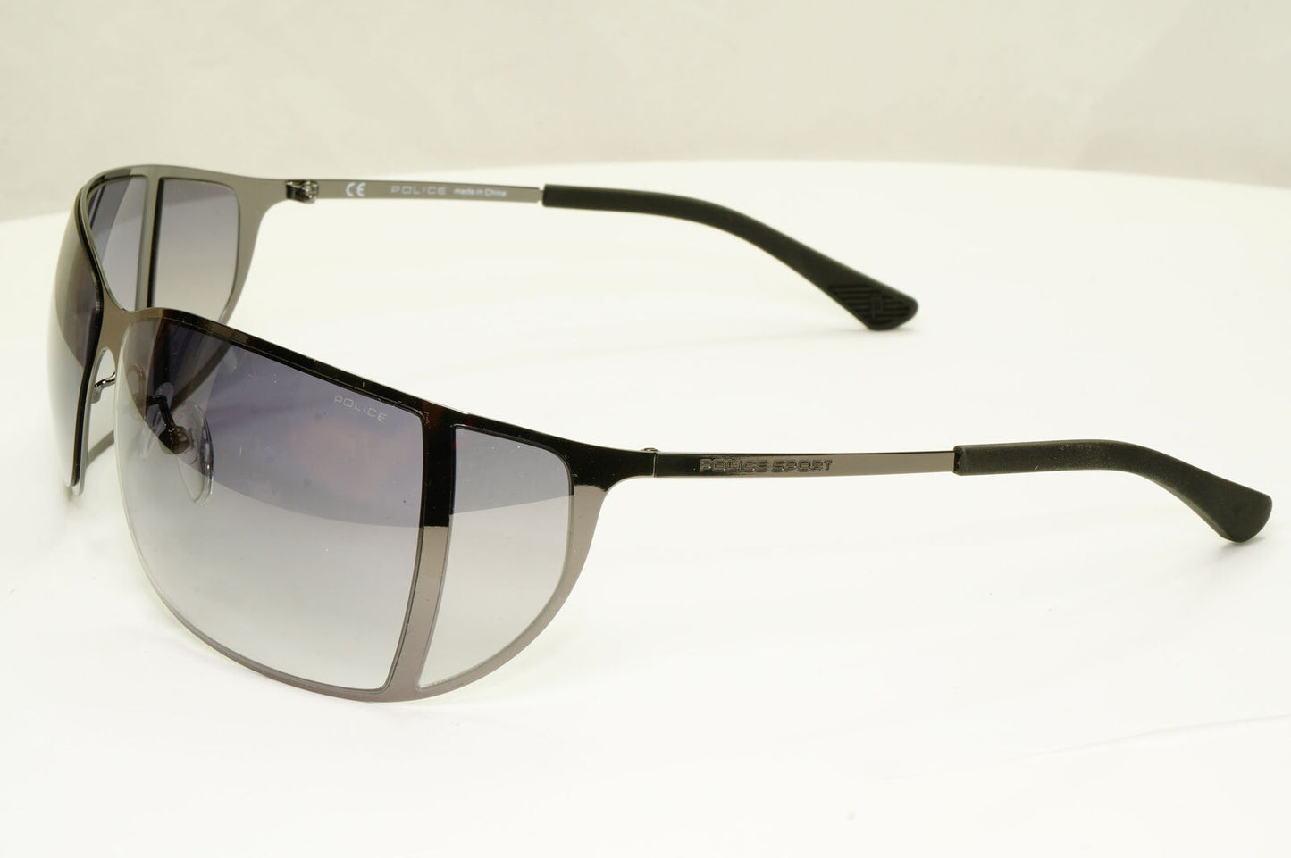 Police Side Window Sunglasses Grey Gradient Designer Mens SPL 533G COL 568X