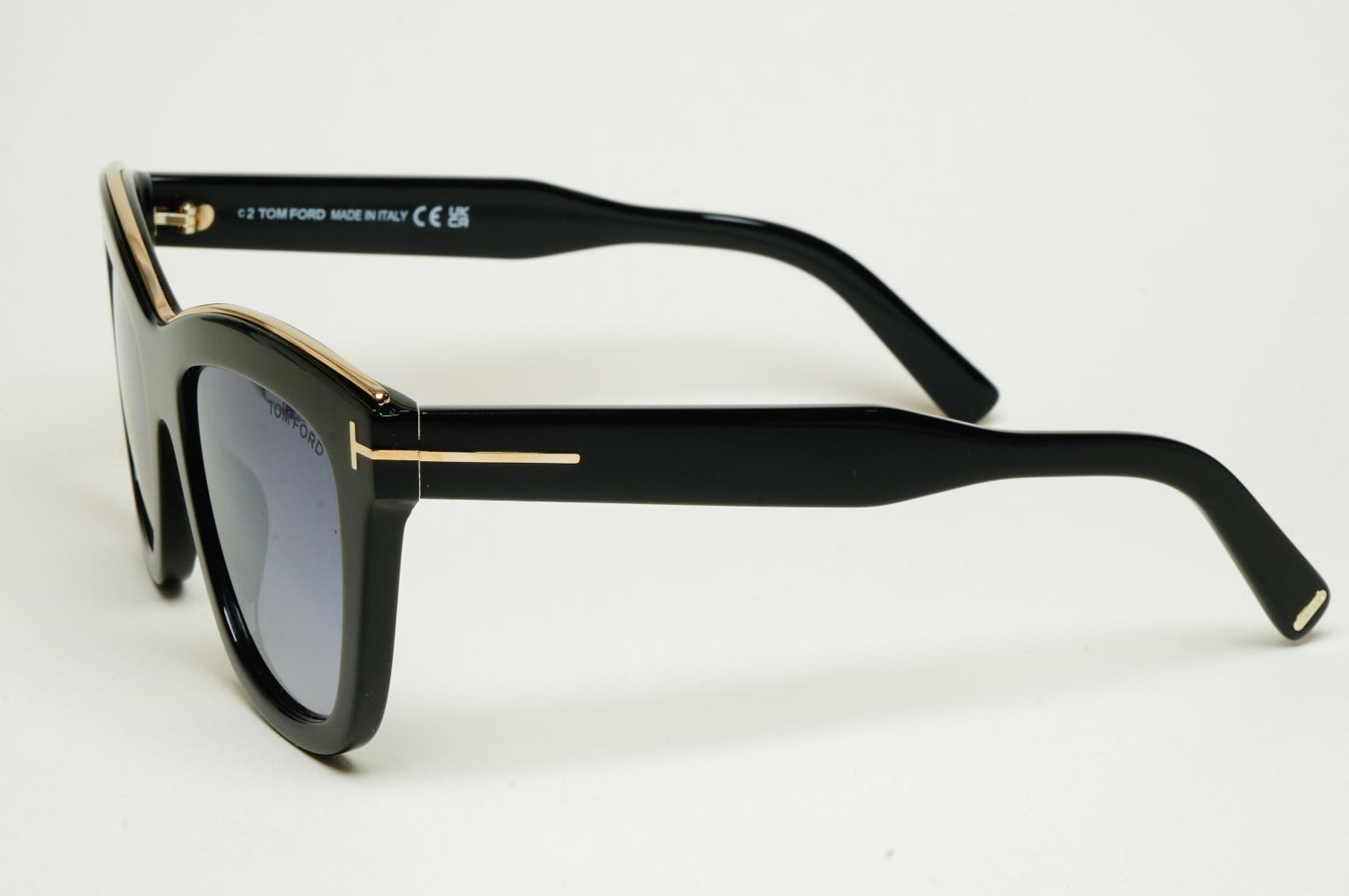 Tom Ford Sunglasses Julie Black Grey Square Gold T FT0685 TF 685 01C 52mm