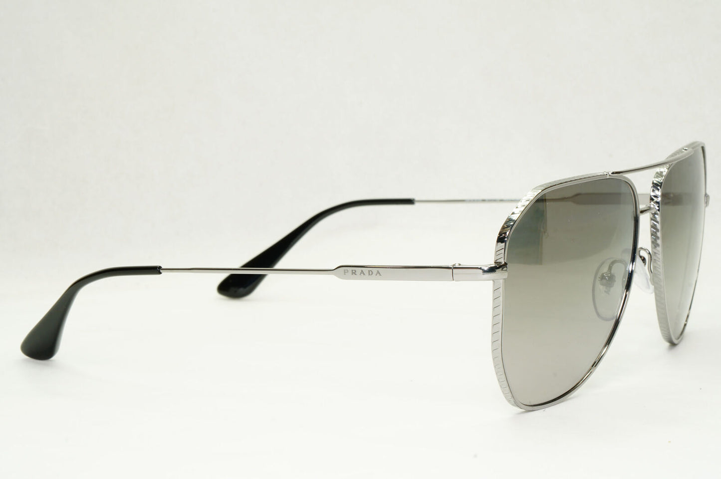 Prada Sunglasses Polarized Glass Lens Gunmetal Grey Smoke PR63XS SPR 63X 5AV-09G