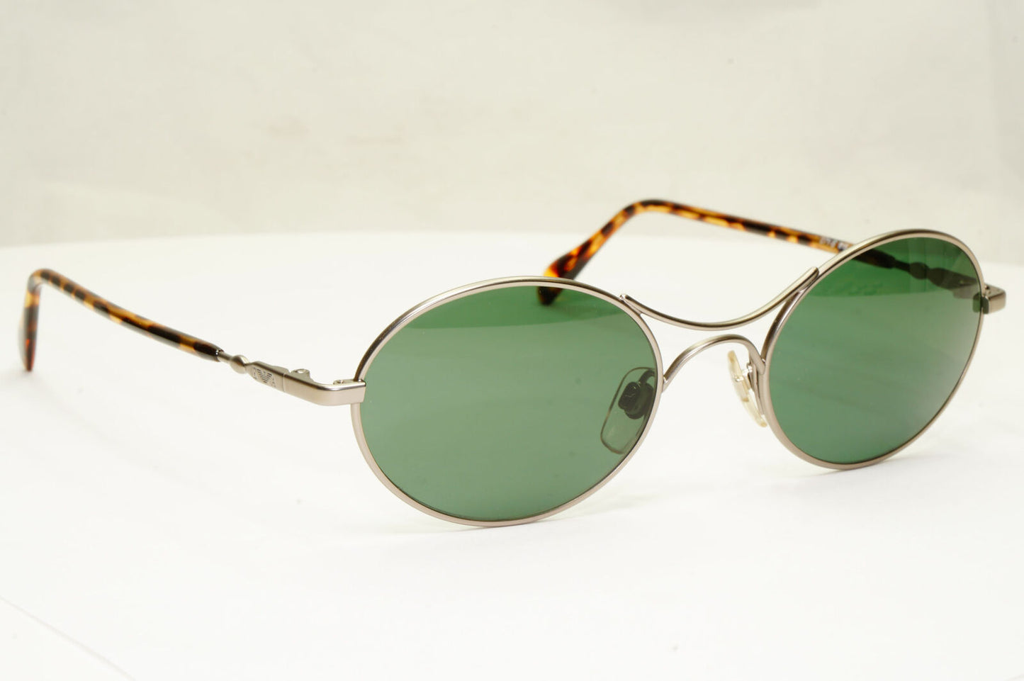 Emporio Armani 1997 Vintage Sunglasses Mens Womens Oval Silver Green 071-S 815