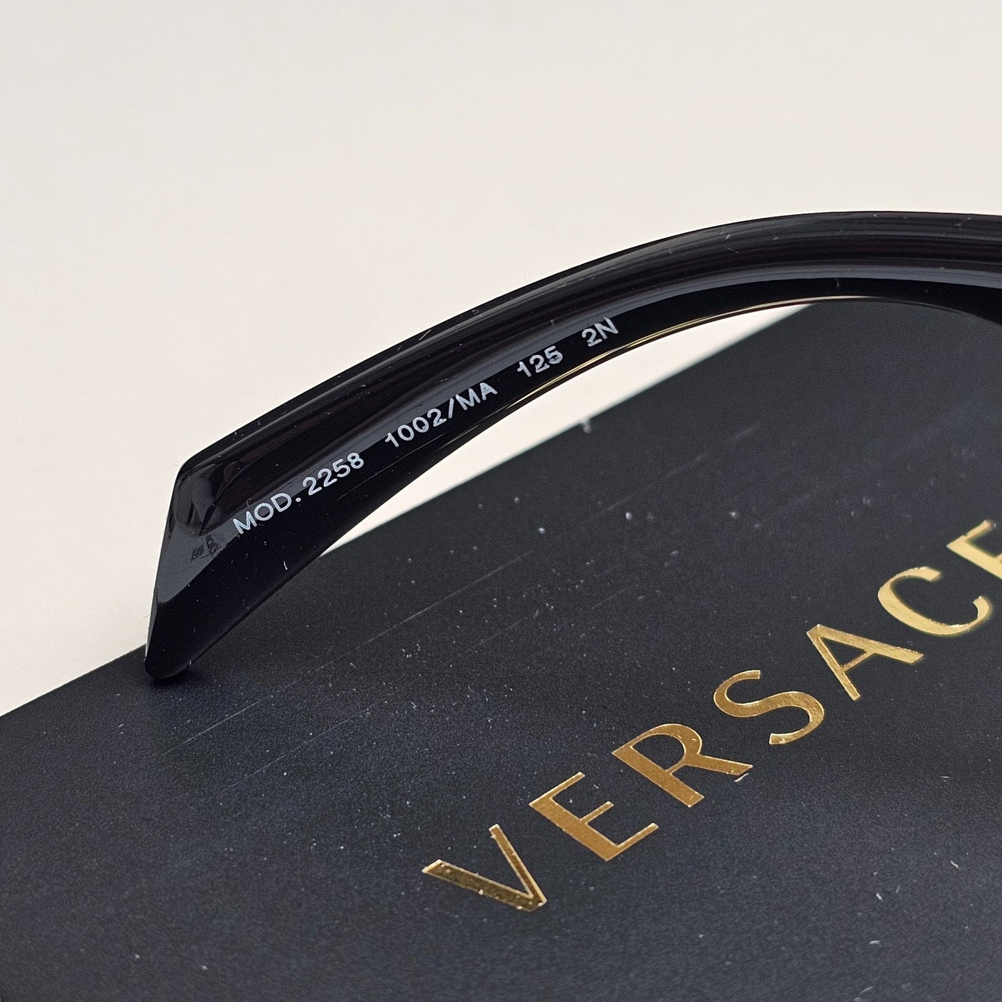 Versace Sunglasses Unisex Gold Medusa Shield Visor Ski Large MOD VE 2258 1002/MA