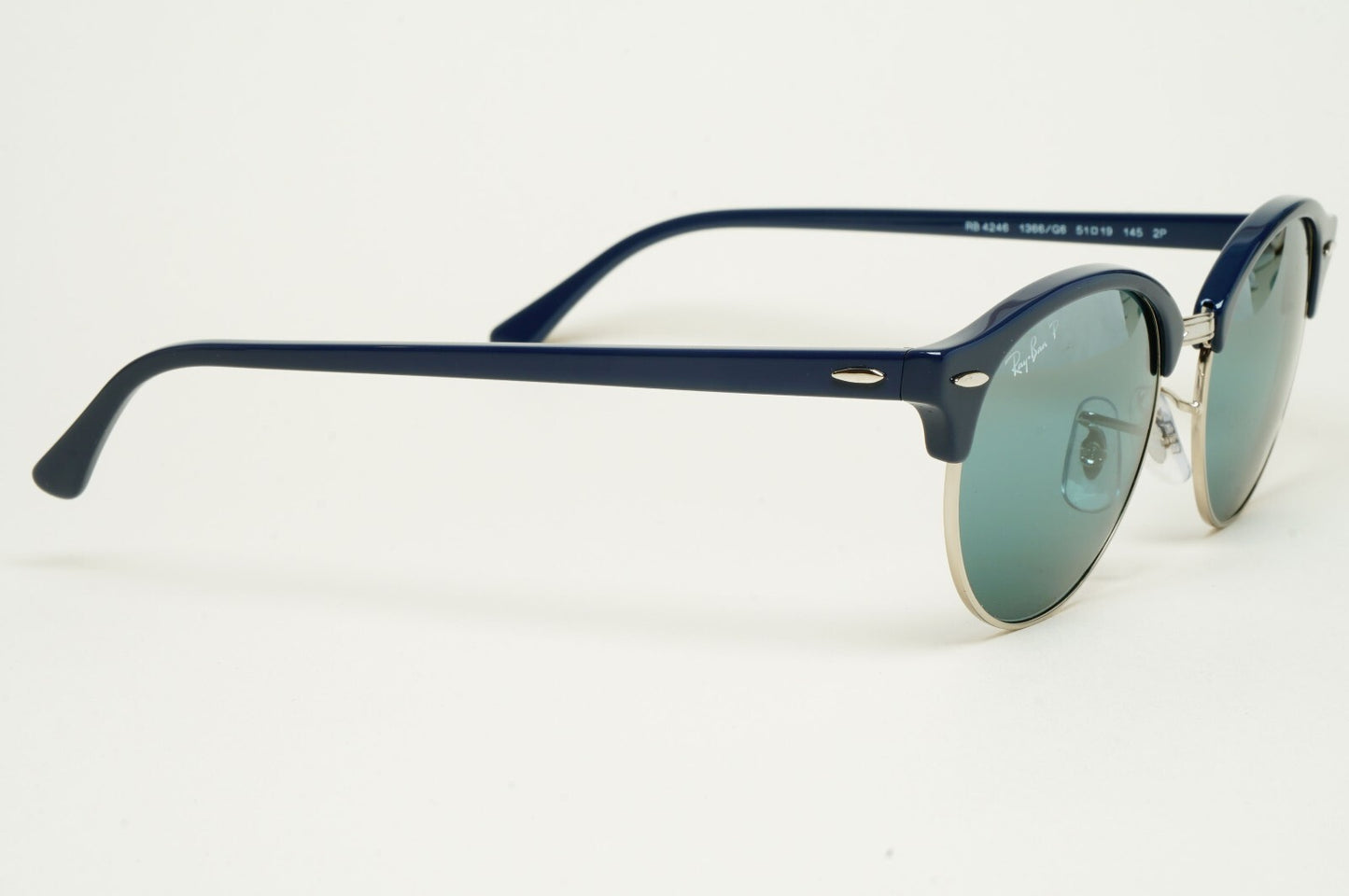 Ray-Ban Sunglasses Clubround Polarised Blue Chromance Mirror RB 3016 1366/G6
