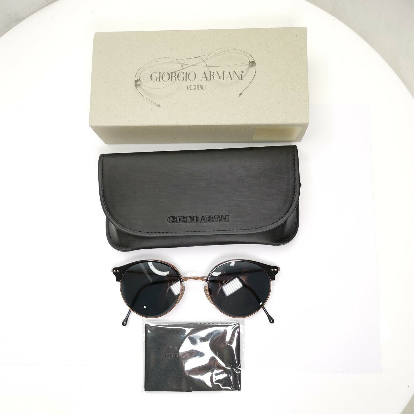 Authentic Giorgio Armani 1997 Vintage Sunglasses Brown Black Mens Womens 377 227