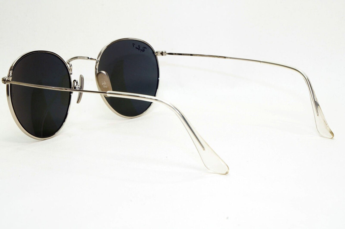 Ray-Ban Sunglasses Round Titanium Polarized Silver Black RB 8247 9209/48 50mm