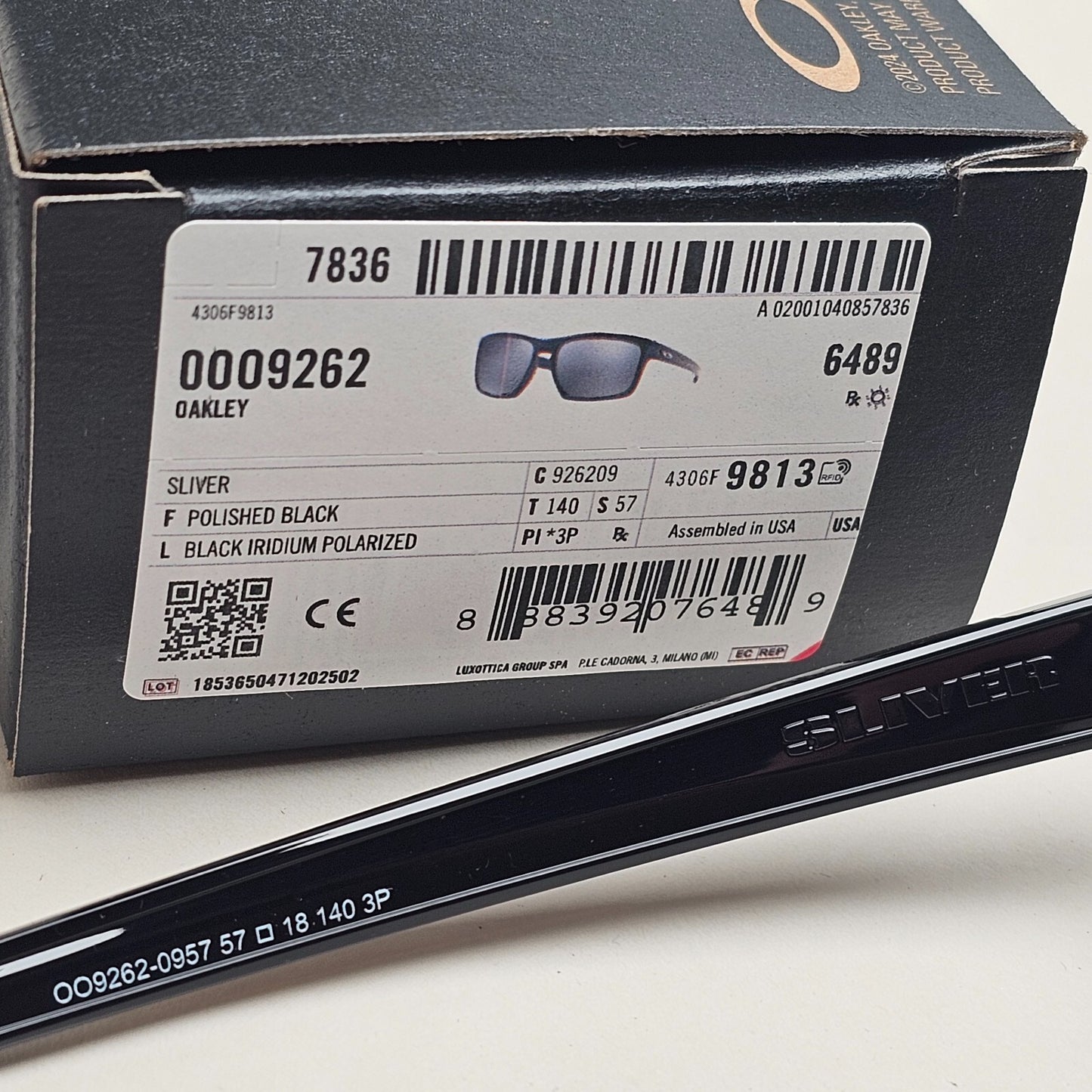 Oakley Sunglasses Polarized Sliver Black Polished Iridium Glossy OO 9262 09