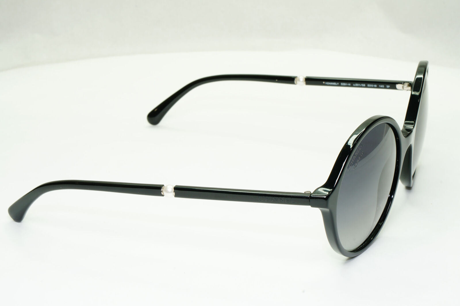 Chanel Pearl Polarized Sunglasses Black Round Gradient 5391-H c.501/S8 130523