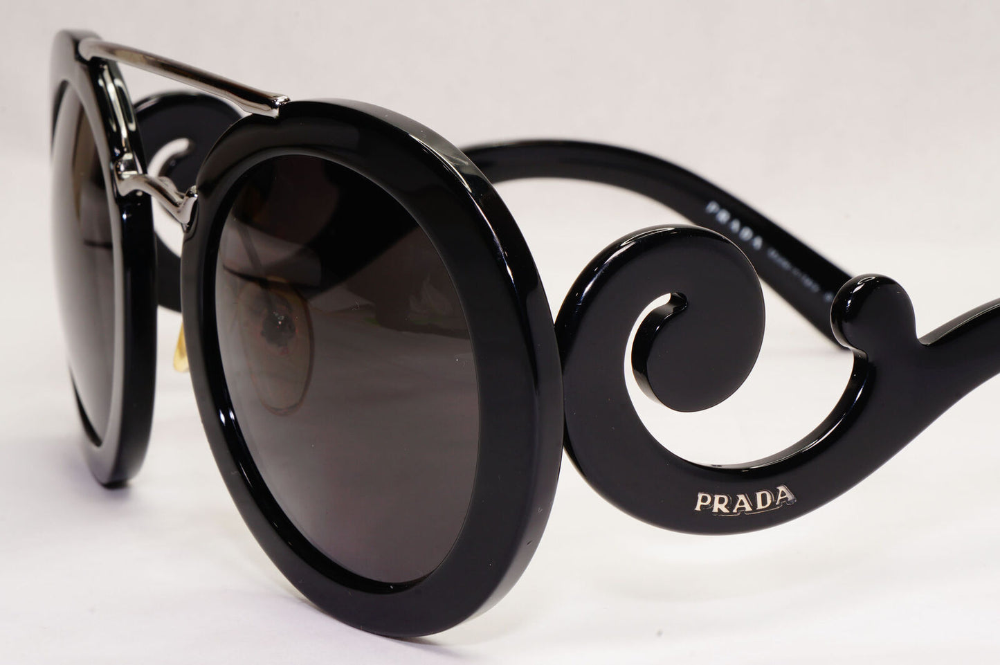 Prada Sunglasses Baroque Swirl Bridge Black Round PR13SS SPR 13S 1AB-0A7 120124