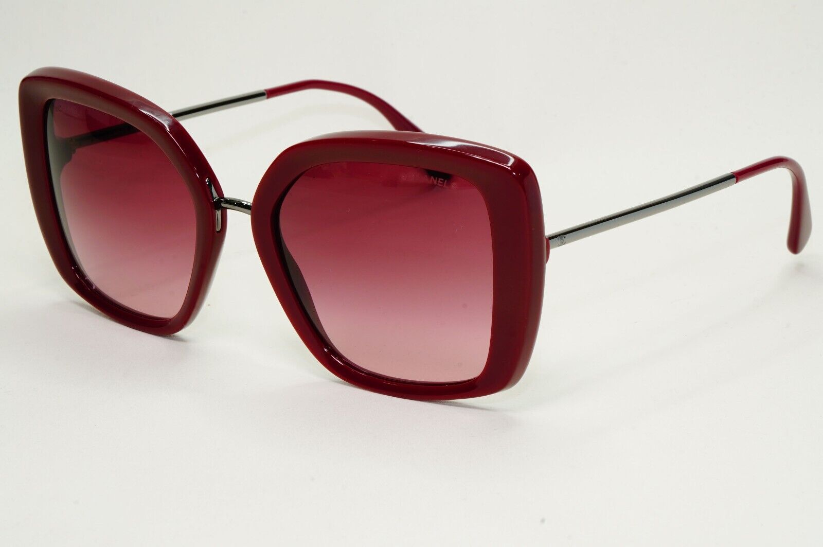 Chanel Sunglasses Red Burgundy Square Gradient Bordo 5401 c.1612/8H 54mm