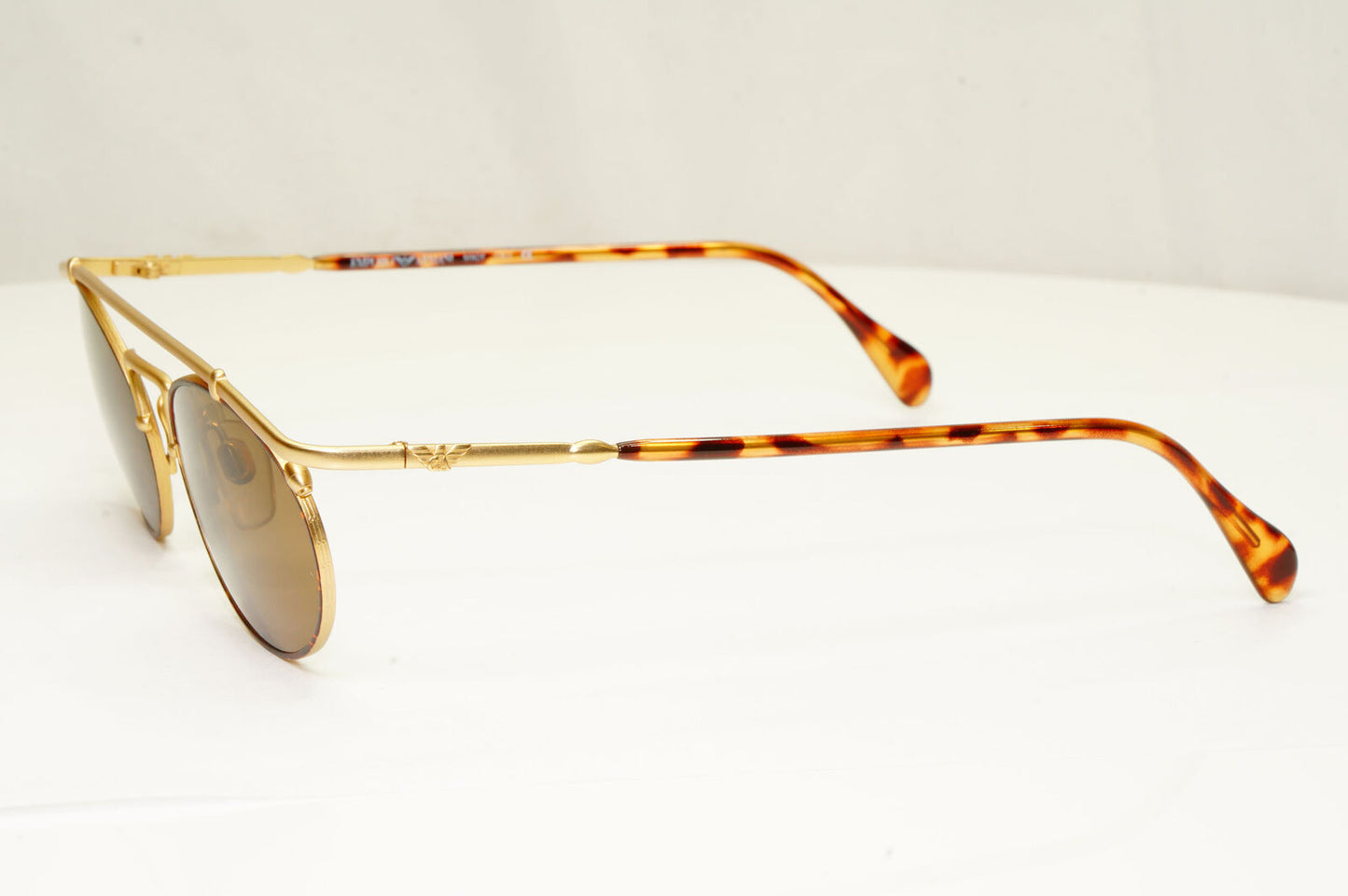 Emporio Armani 1997 Vintage Sunglasses Mens Womens Bridge Bar Gold 024-S 833