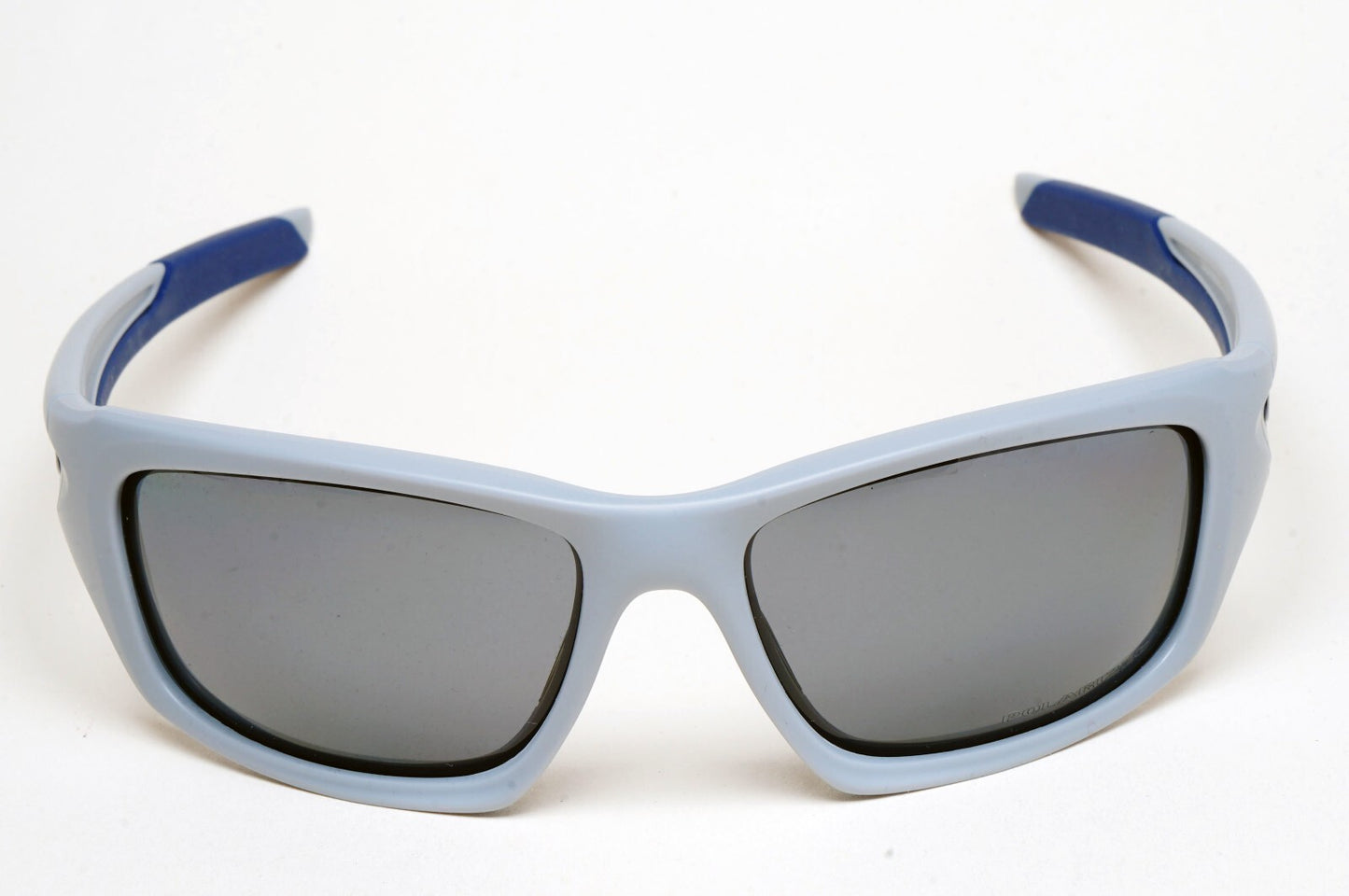 Oakley Sunglasses Polarized Valve Grey Blue Matte Fog Sport Wrap OO 9236 05