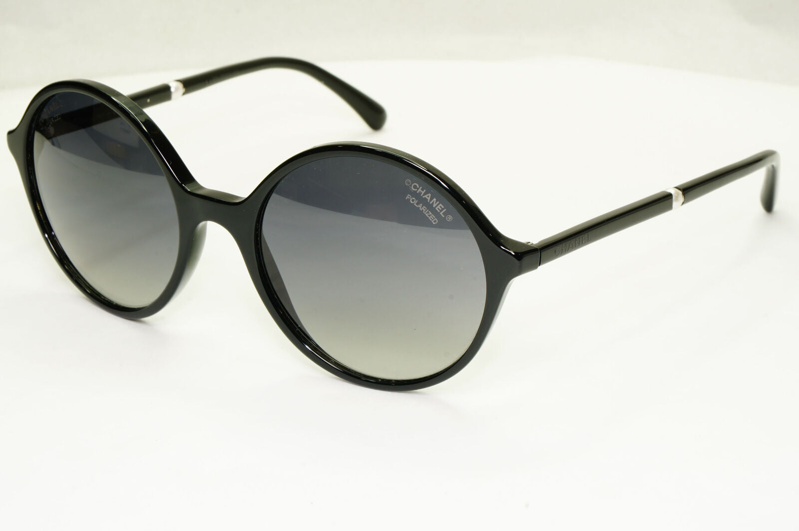 Chanel Pearl Polarized Sunglasses Black Round Gradient 5391-H c.501/S8 130523