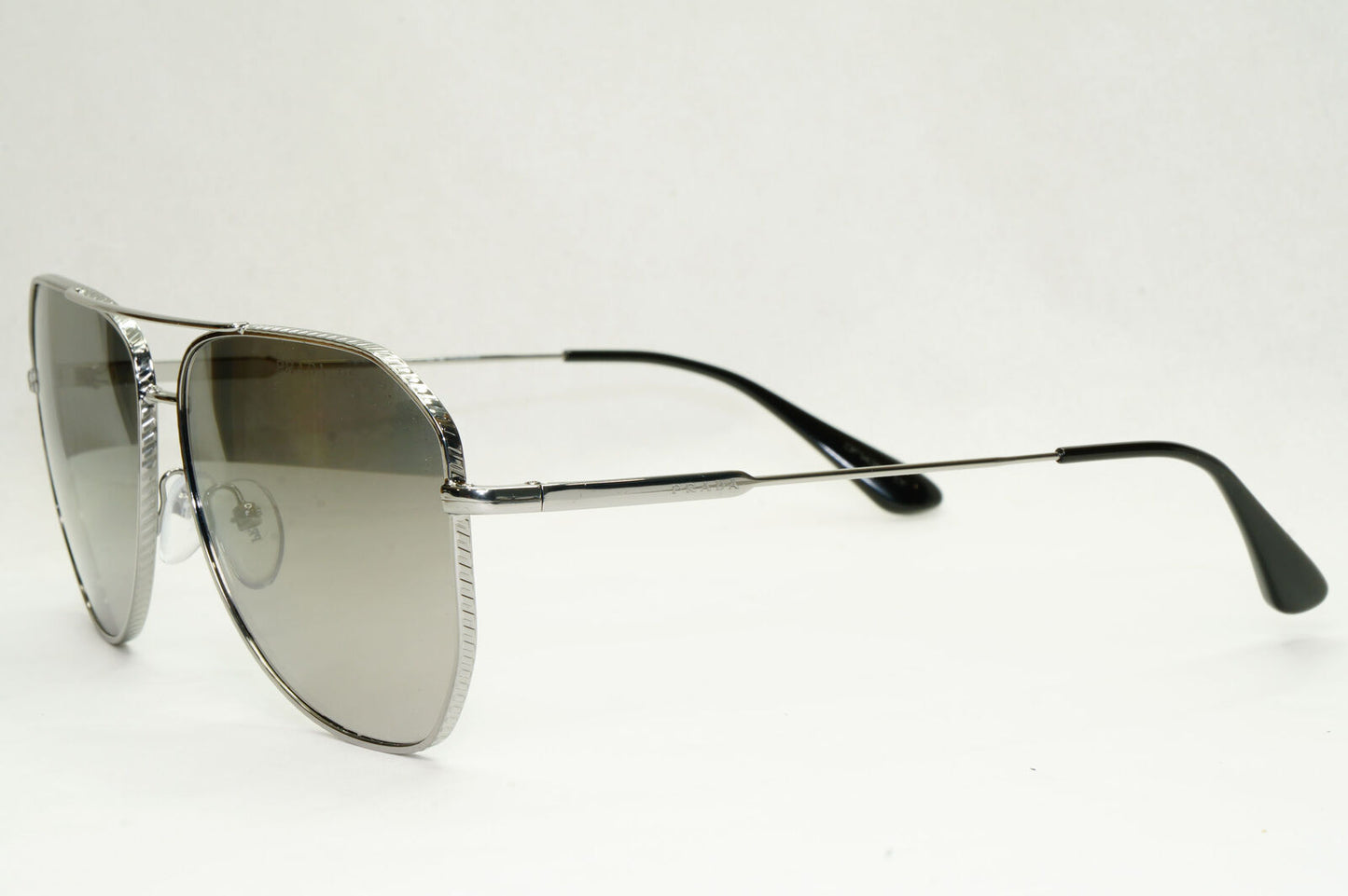 Prada Sunglasses Polarized Glass Lens Gunmetal Grey Smoke PR63XS SPR 63X 5AV-09G