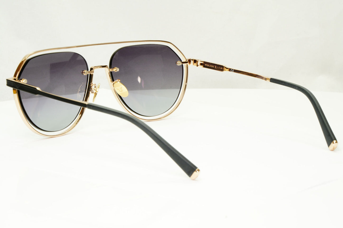 Police Lewis Hamilton F1 Sunglasses Blac kGradient Gold Pilot SPL E17 COL 302Y