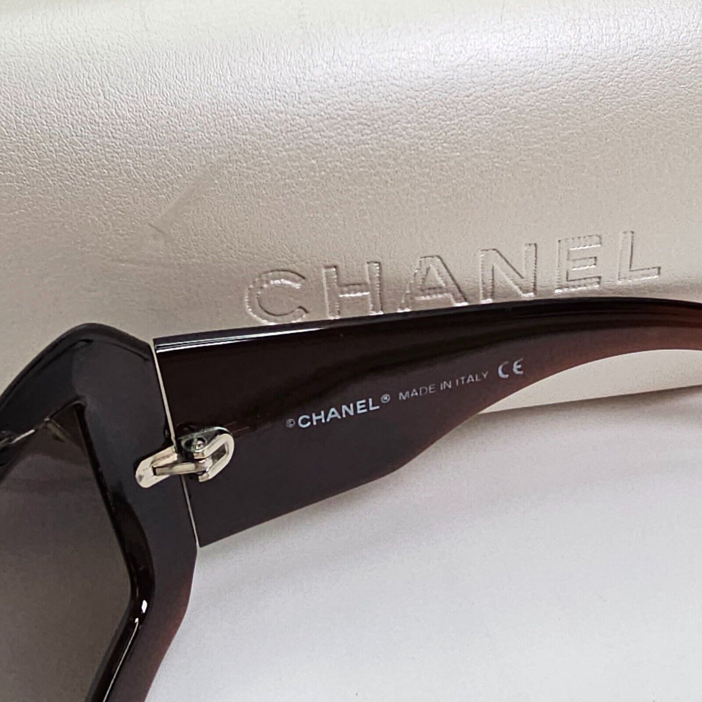 Chanel Sunglasses Mother of Pearl 2006 Vintage Brown 5076-H c.538/13 270324