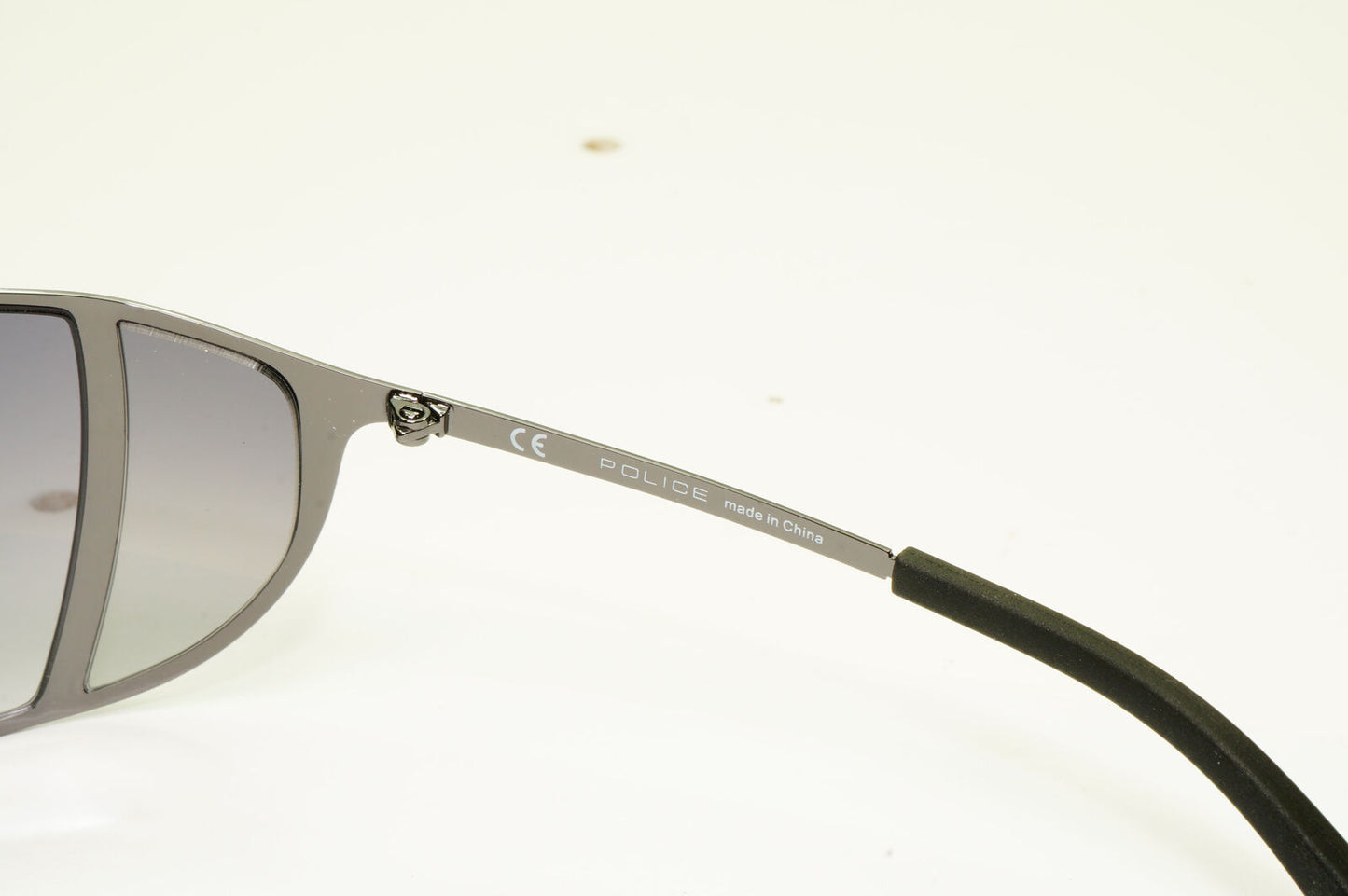 Police Side Window Sunglasses Grey Gradient Designer Mens SPL 533G COL 568X