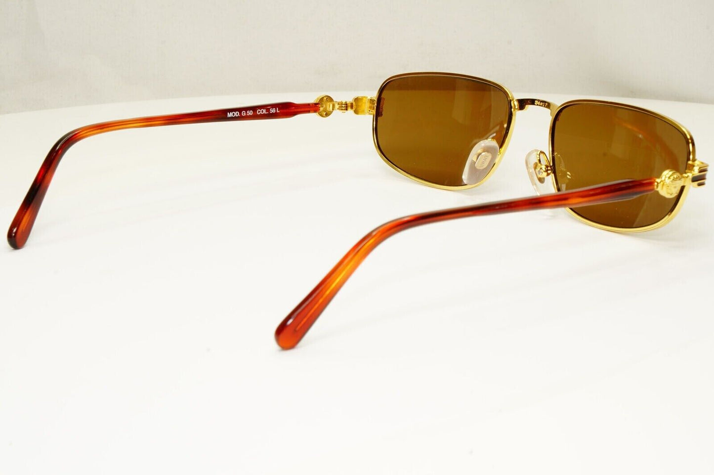 Gianni Versace 1995 Vintage Gold Medusa Brown Metal Sunglasses MOD G50 COL 56L